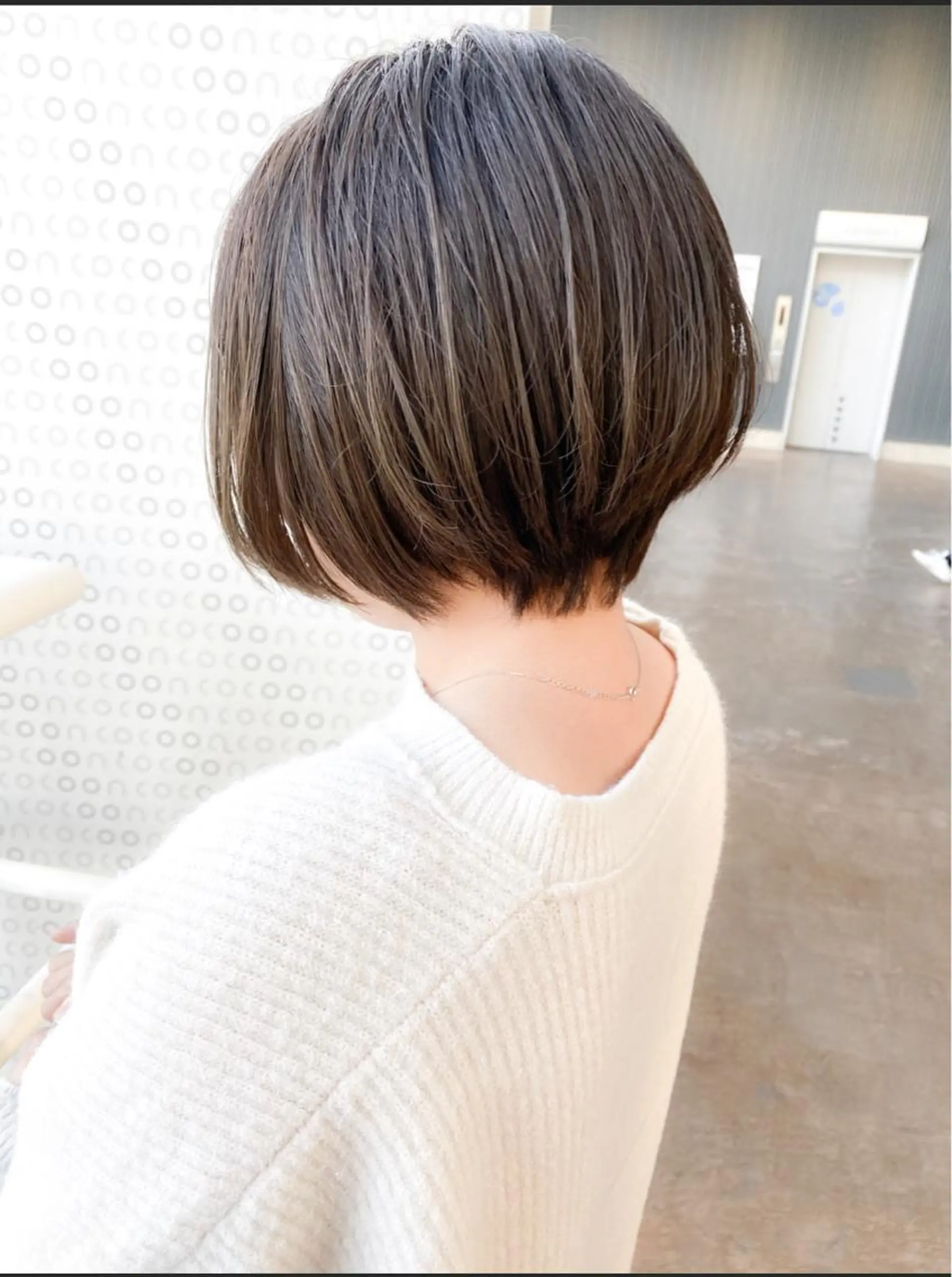 ショート カラー 大野 あさみのヘアスタイル