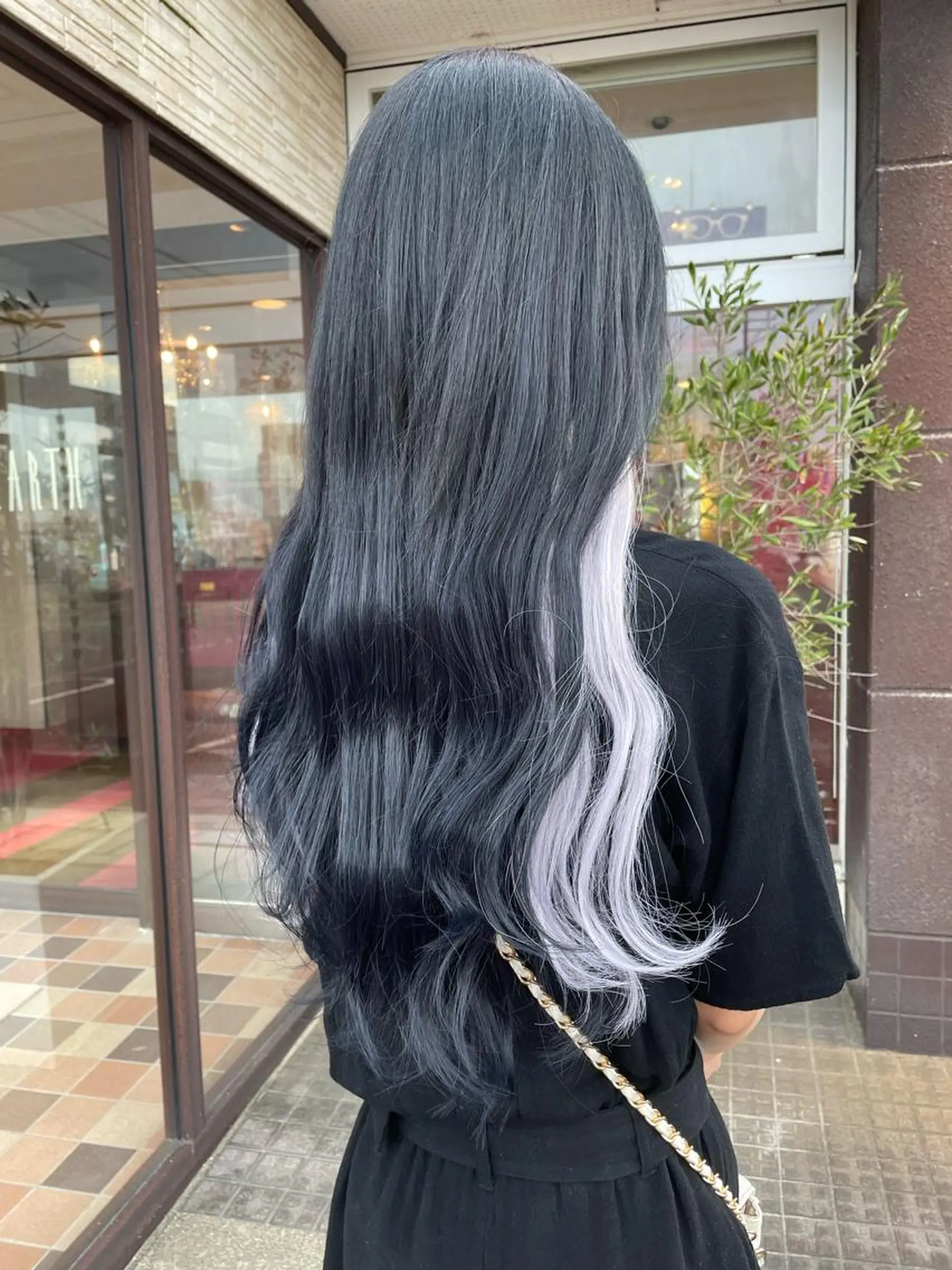 ロング カラー パーマ ヘアアレンジ エクステ EARTH長岡店🩵 石原莉穂のヘアスタイル