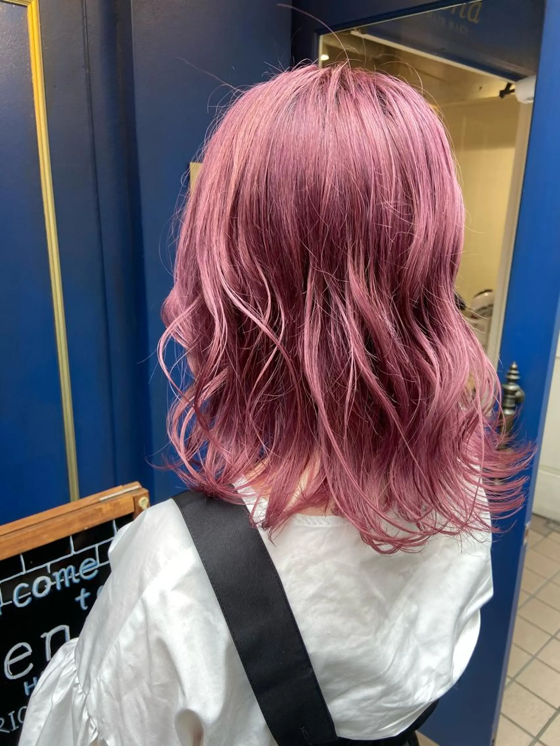 ミディアム カラー ピンクカラー カット ヘアカラー トリートメント amie   水戸所属・レイヤー💧艶髪 💧Syotaのヘアスタイル