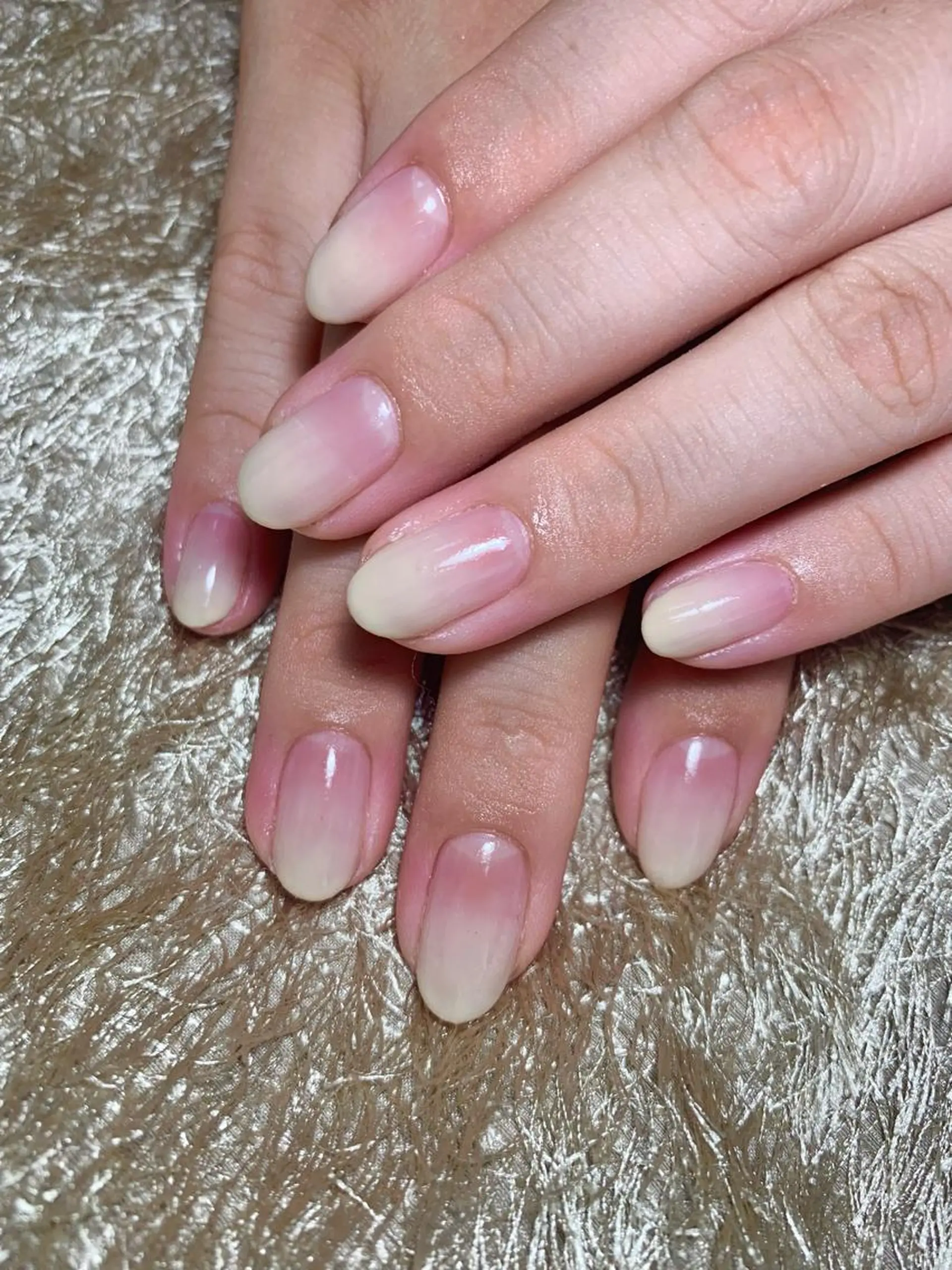 ネイル グラデーション マルサンカクシカク所属・○△□ 守口市のネイルデザイン