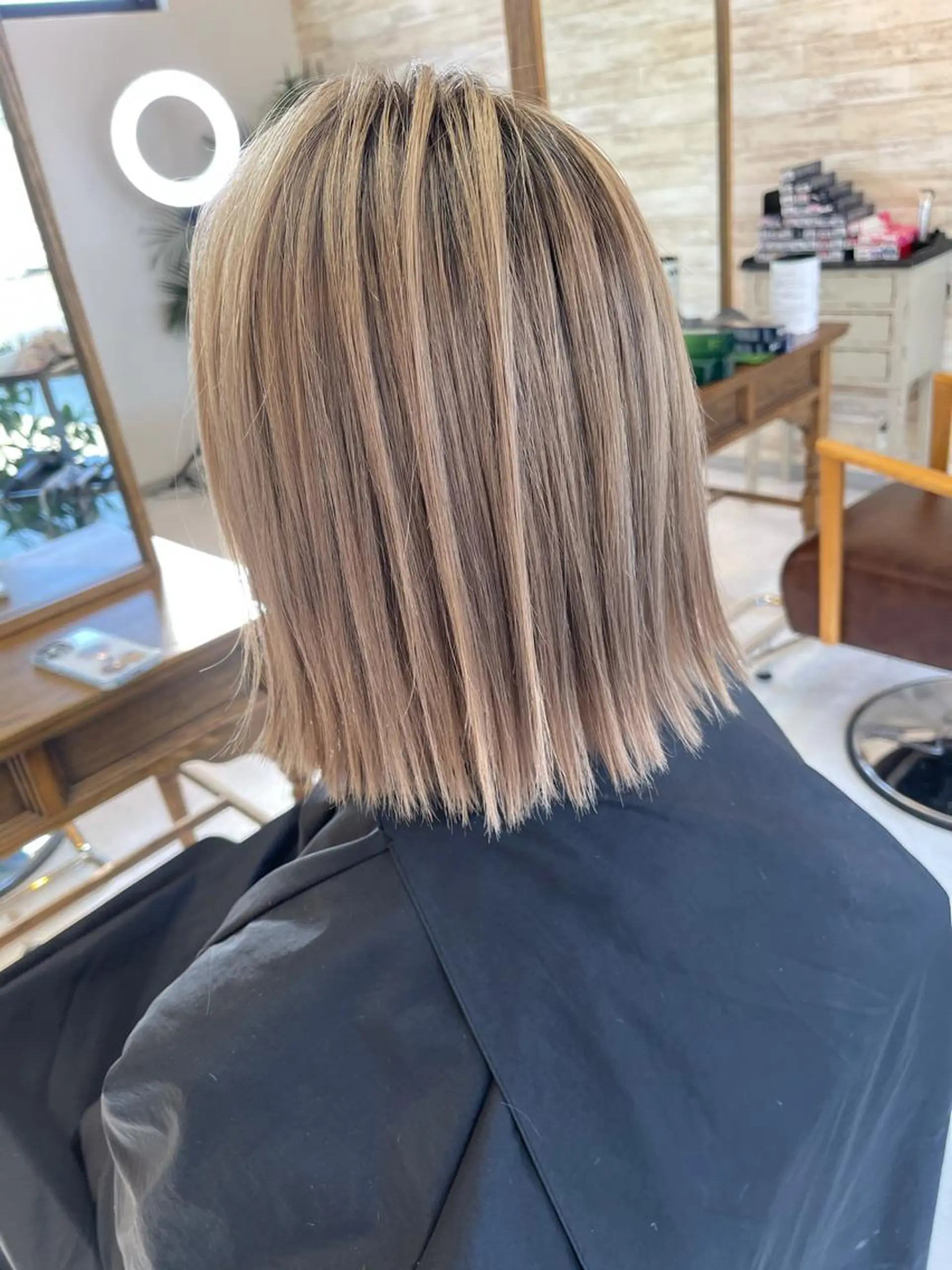 ショート カラー カット ヘアカラー トリートメント MARDI GRAS 蘭丸のヘアスタイル