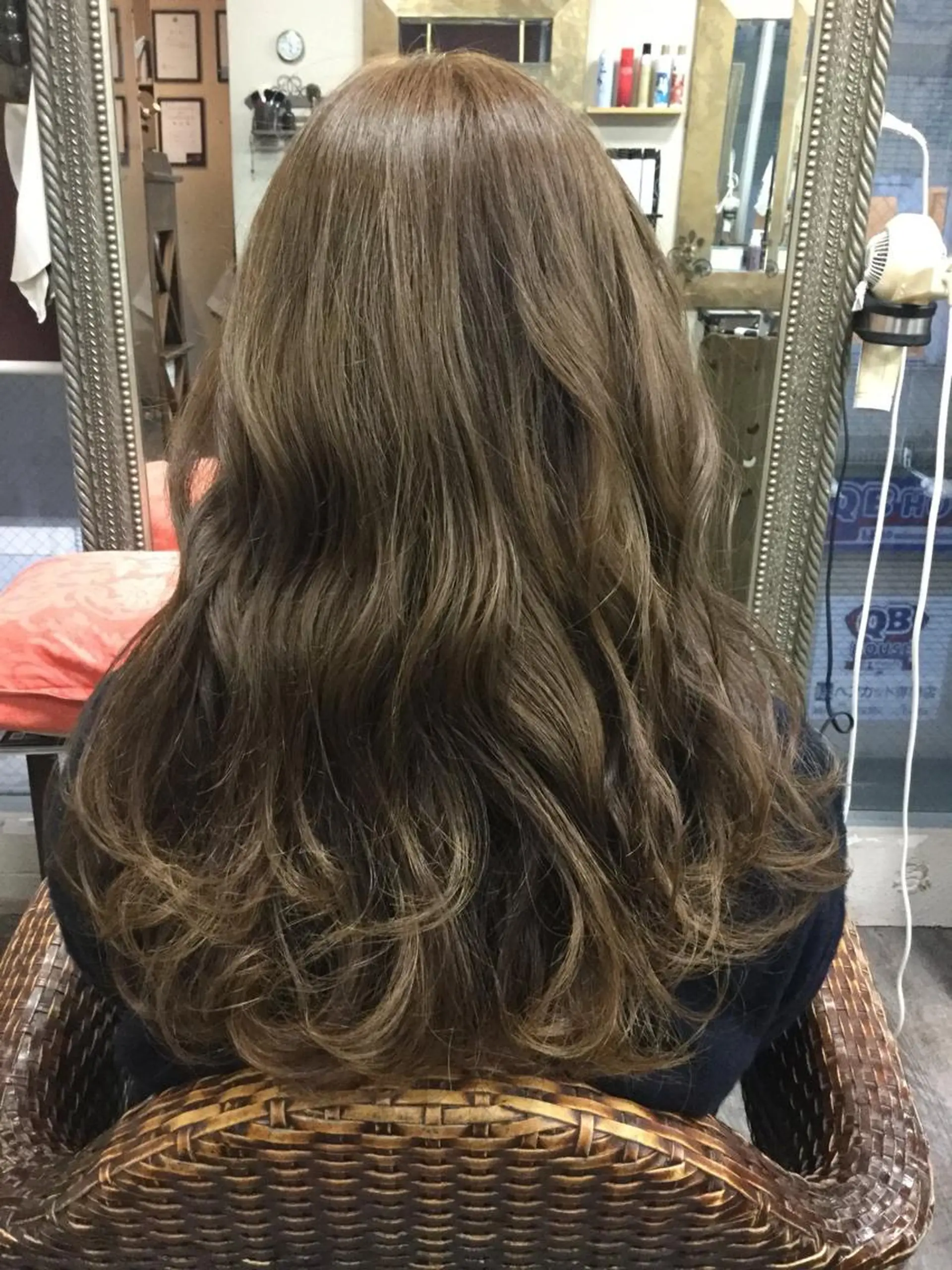 ロング カラー アッシュ 🌈艶髪　矯正 川崎　海🌈のヘアスタイル