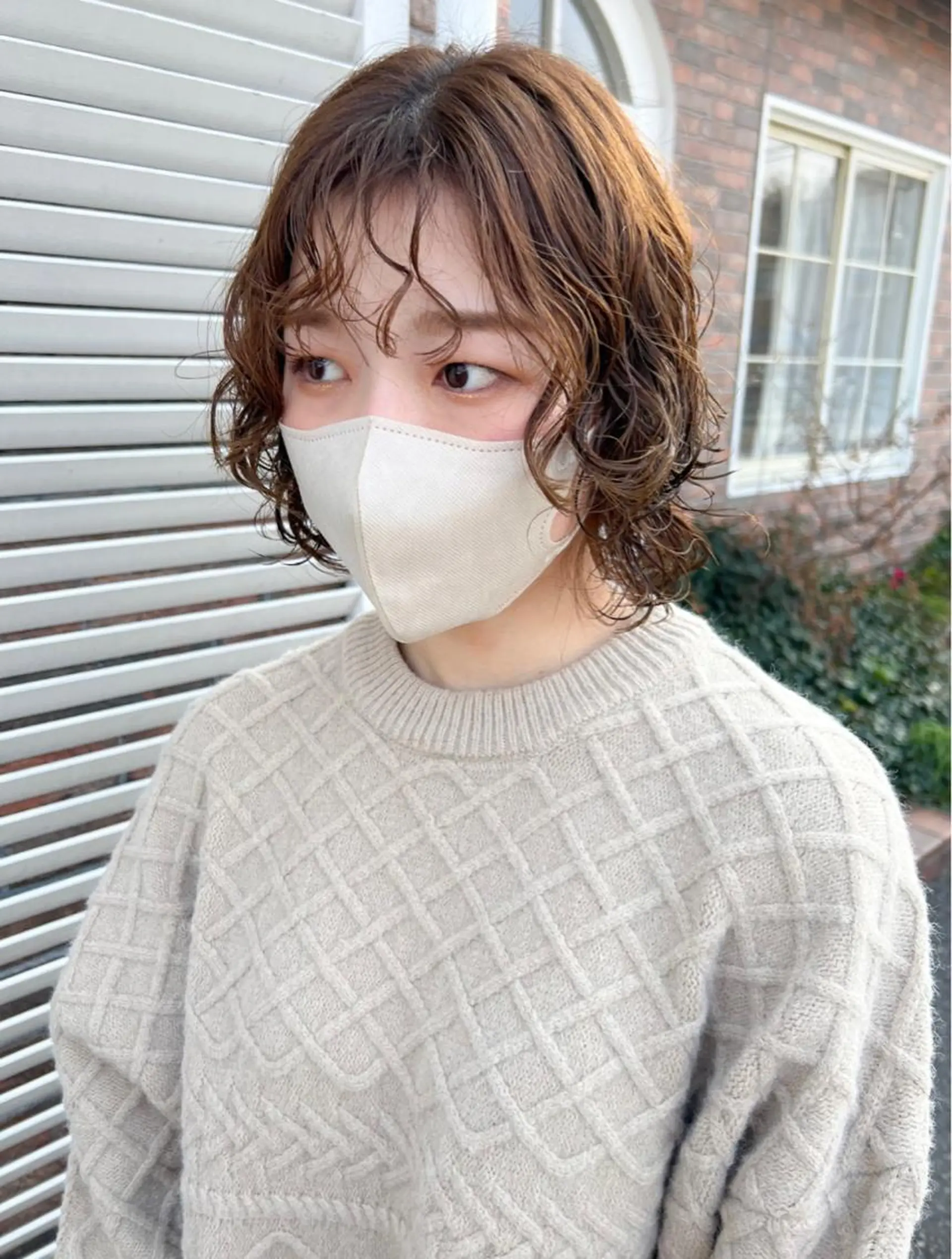 ミディアム パーマ ミディアムパーマ プードルパーマ カット パーマ YURAGI🤍 SAEのヘアスタイル