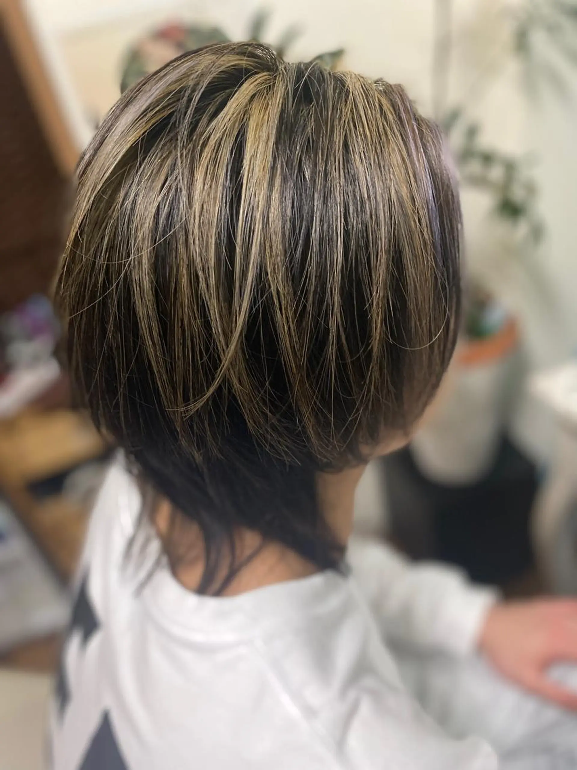 ショート カラー ハイライトカラー ハイライト トリートメント 酸熱トリートメント カット ヘアカラー パーマ 縮毛矯正 トリートメント ヘッドスパ ヘアセット hairmake Sakura松本真理のヘアスタイル
