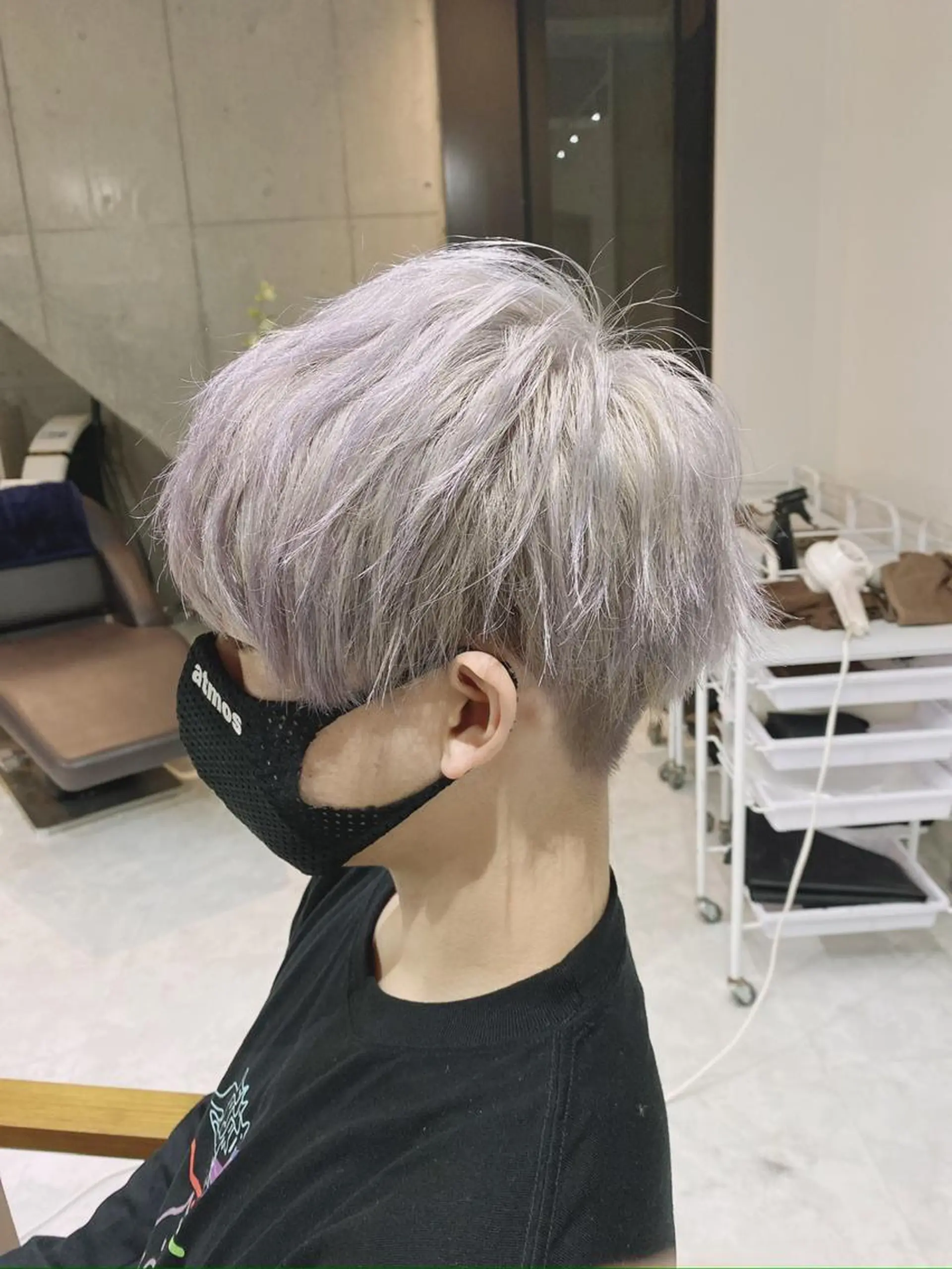 ショート カラー ヘアアレンジ メンズ メンズブリーチ メンズ韓国風 韓国マッシュ マッシュ ツーブロック 𝐑𝐈𝐍𝐊𝐀 🐷🖤のヘアスタイル