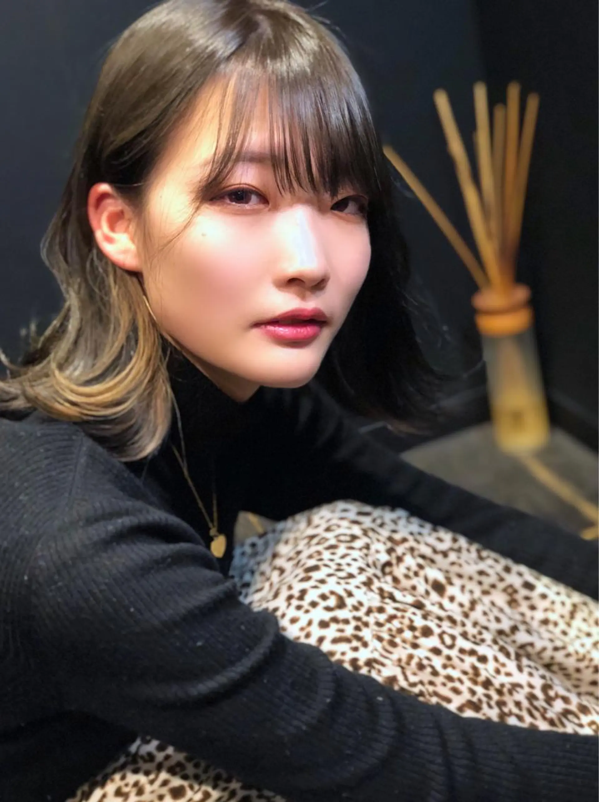 ミディアム 切りっぱなしボブ ボブ ヘアカラー 柿本拓【全席完全個室 ログネオン】のヘアスタイル