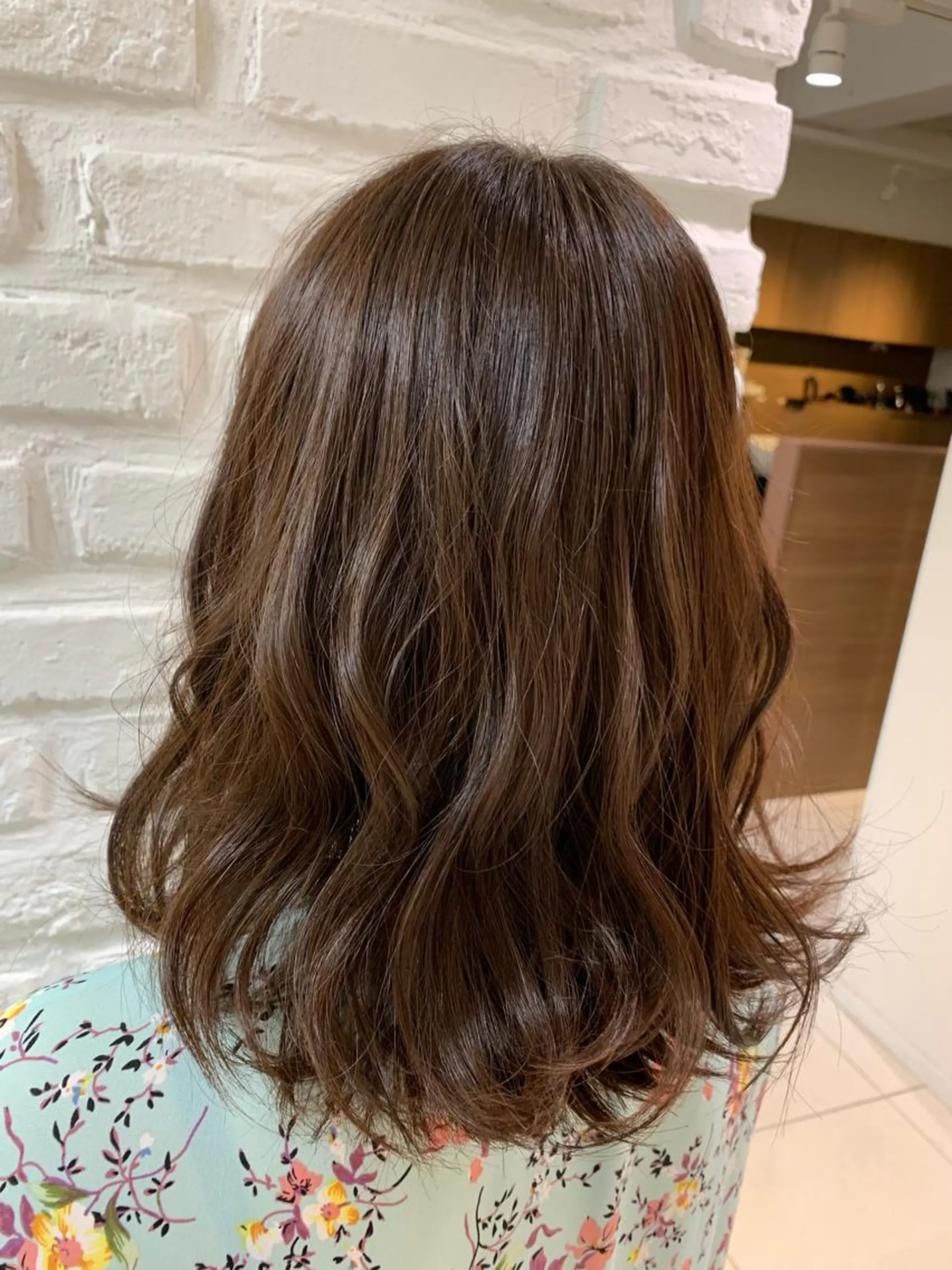 セミロング カラー ヘアアレンジ ベージュカラー メンズヘア専門🦊 RYOKAのヘアスタイル