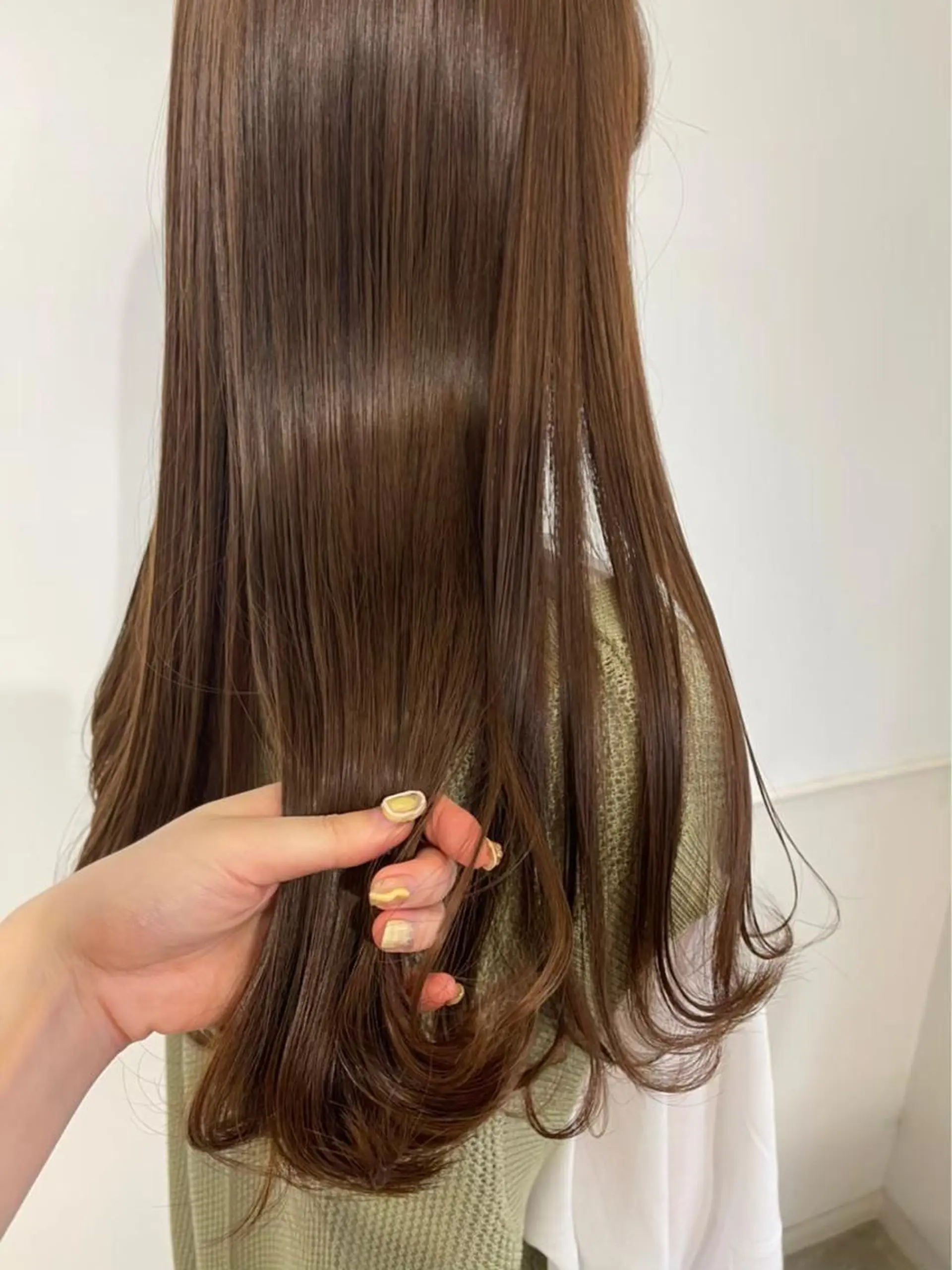 ロング カラー Parve  Mix /板野妃莉のヘアスタイル