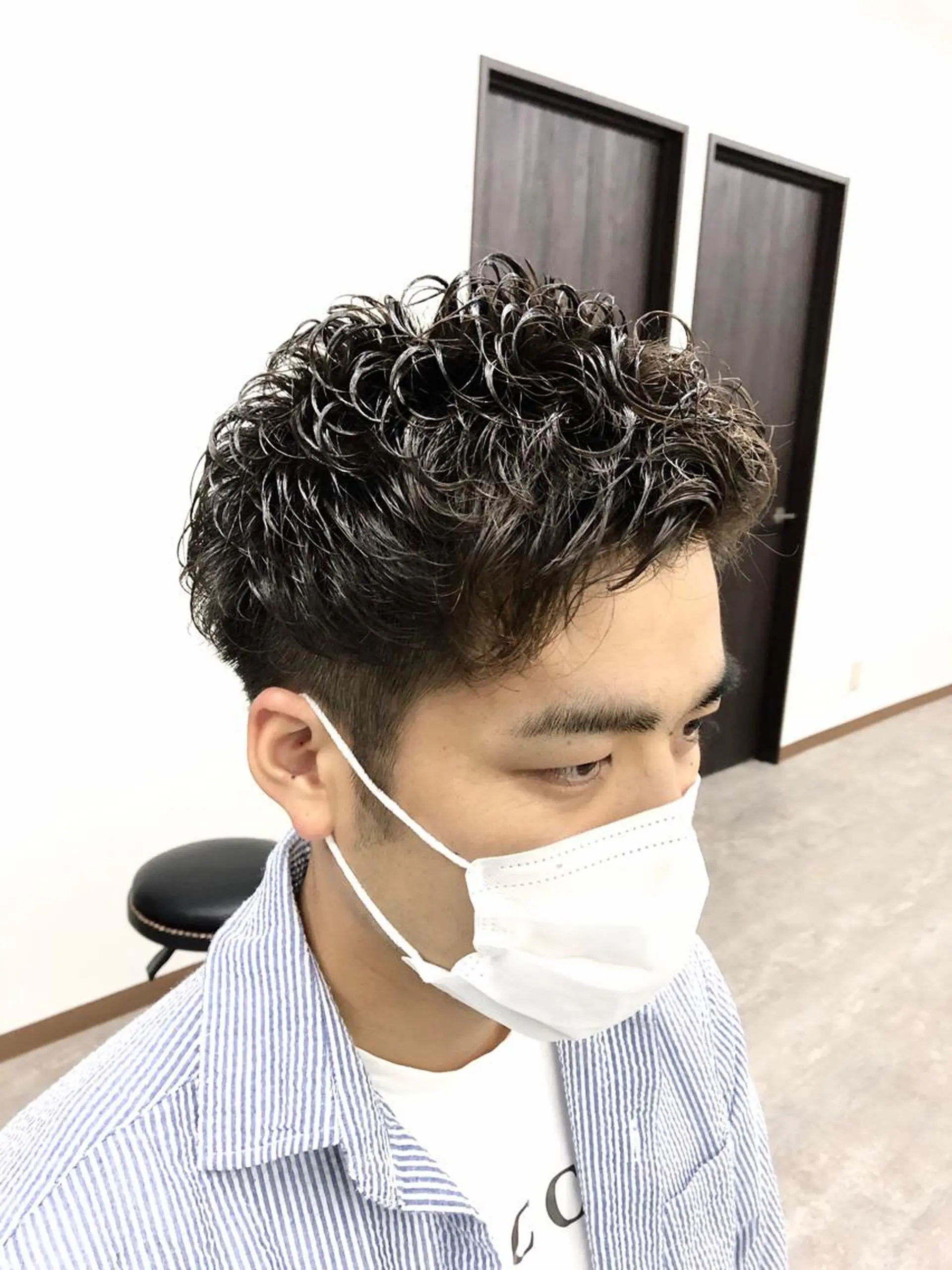 ショート パーマ メンズ メンズパーマ ショートヘア 💎ケアブリーチ💎 ✂︎Raia✂︎‬のヘアスタイル