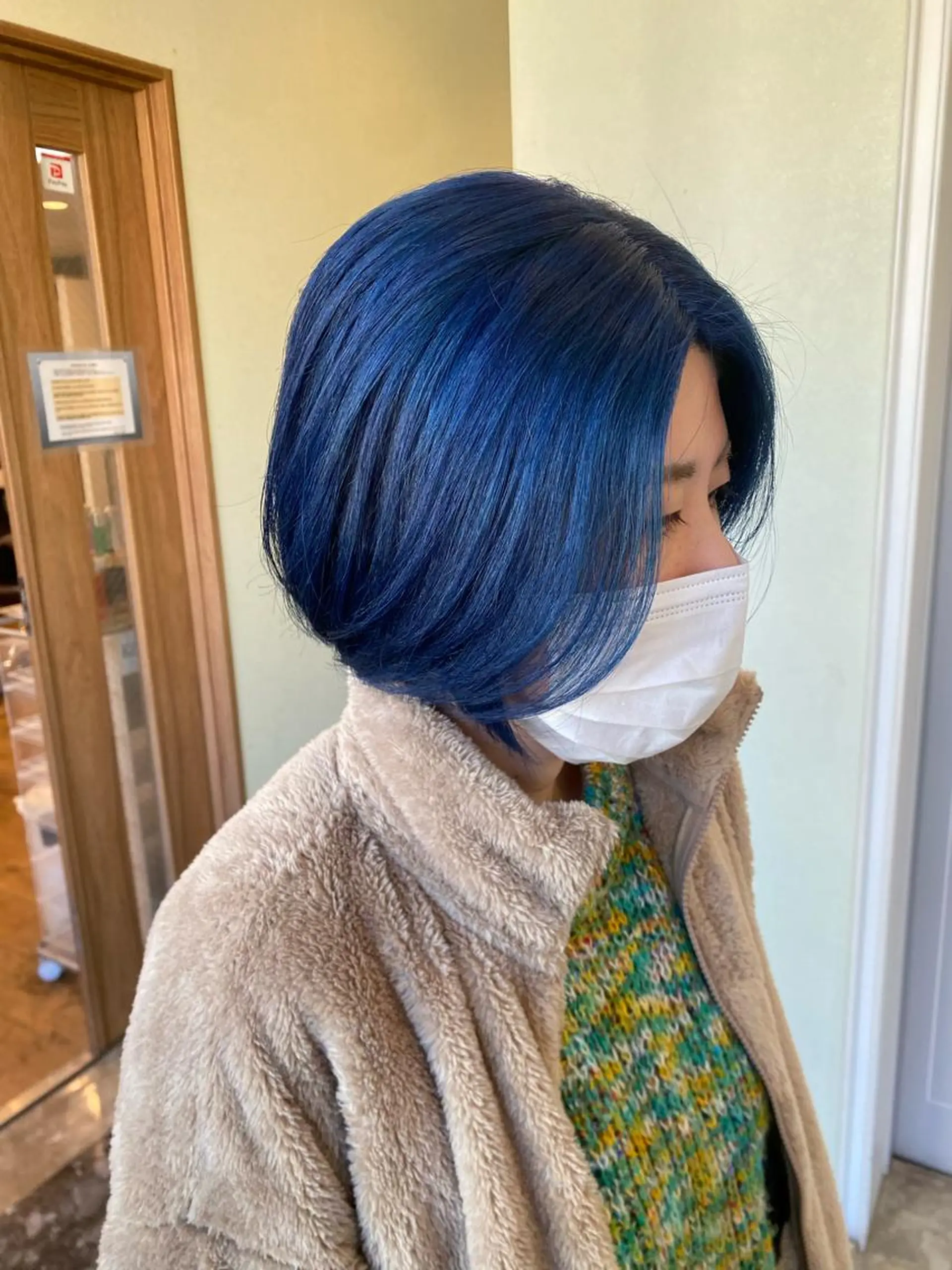 ショート カラー ブルーカラー NUMBER 天王寺YUYAのヘアスタイル