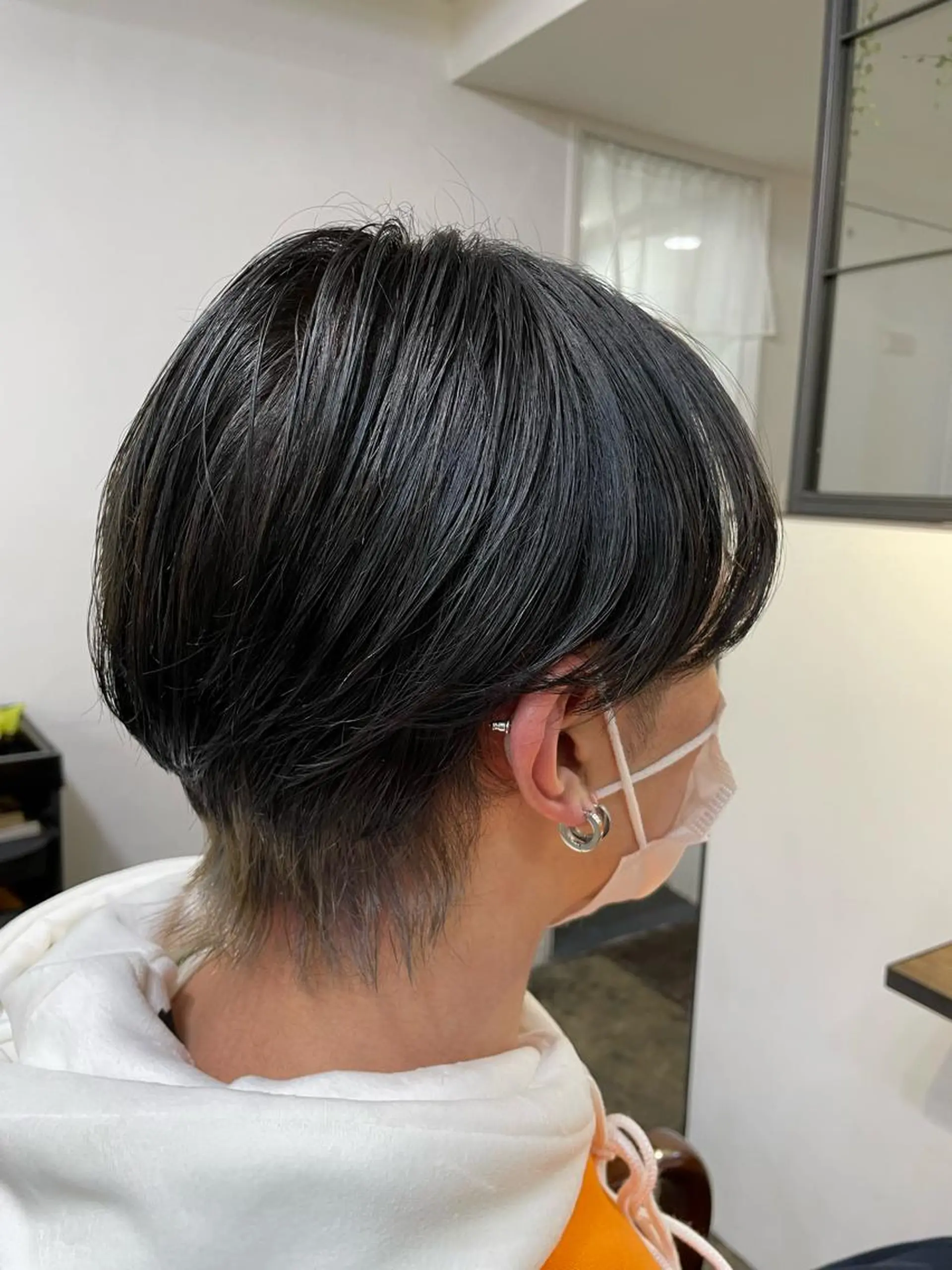 ミディアム ウルフカット hair living Liko池袋東口店所属・✨透明感カラー🌱 上村　舜のヘアスタイル