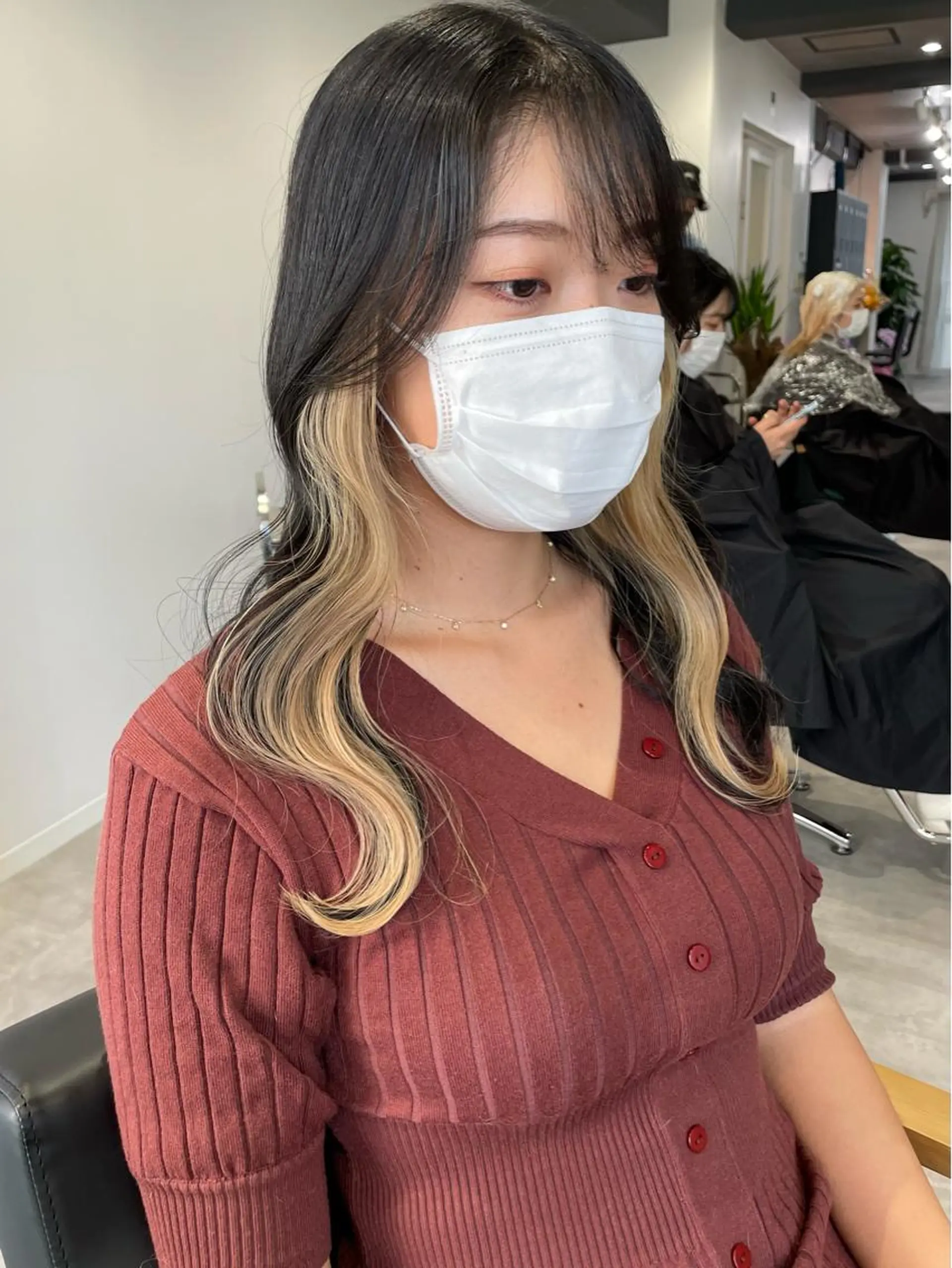 カラー ヘアカラー トリートメント ハイトーンイヤリング カラー清水隆央のヘアスタイル