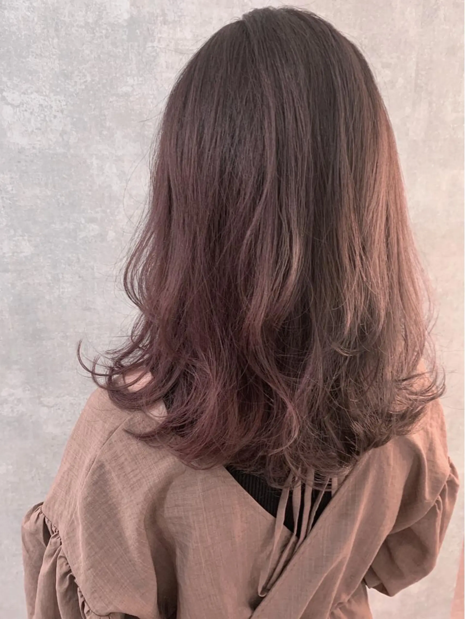 ミディアム カラー ヘアアレンジ ピンクカラー バイオレットカラー 小林 正樹のヘアスタイル