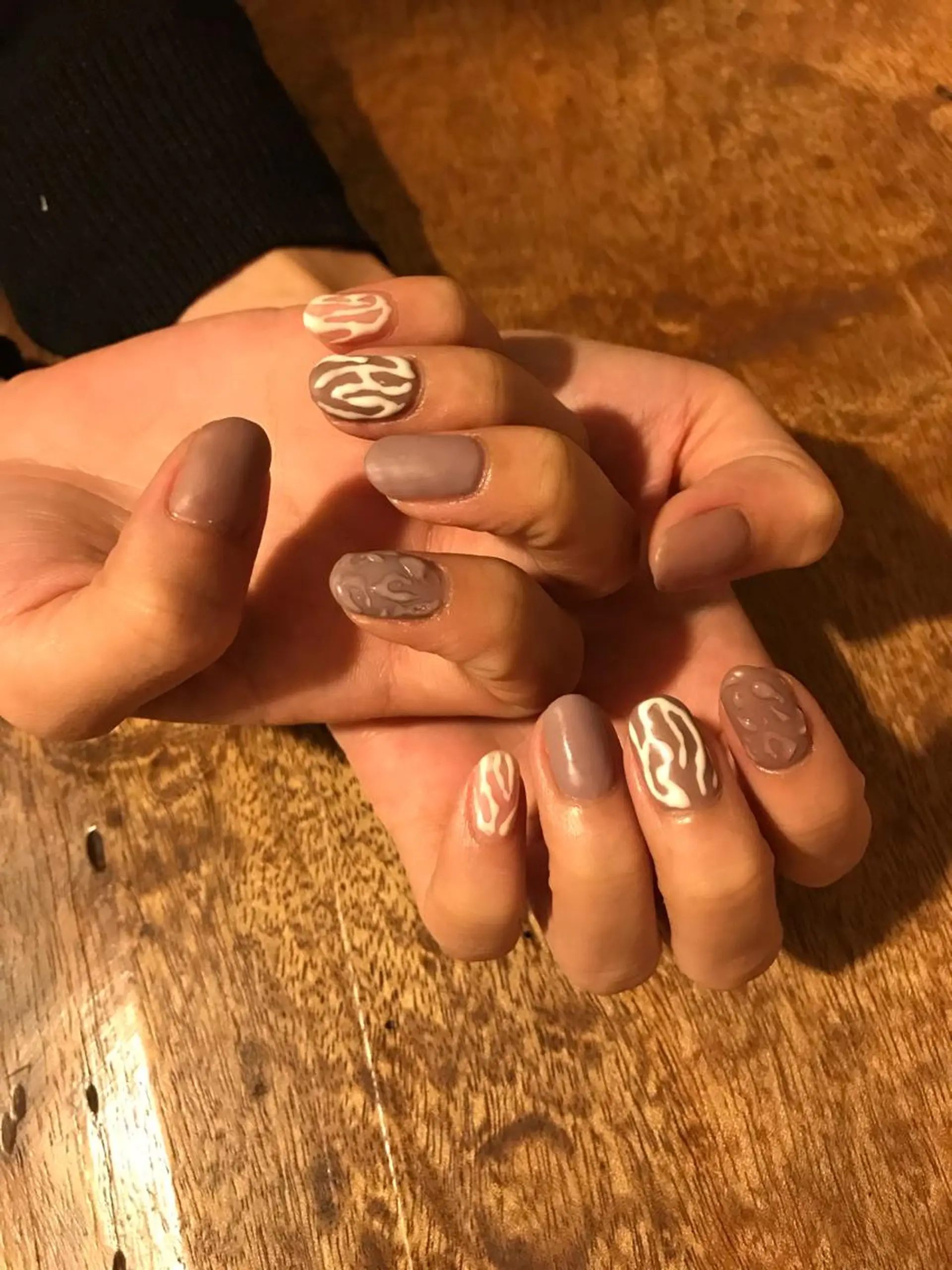 ネイル ニュアンスネイル ハンドネイル 田淵 聖子のマツエク・マツパデザイン