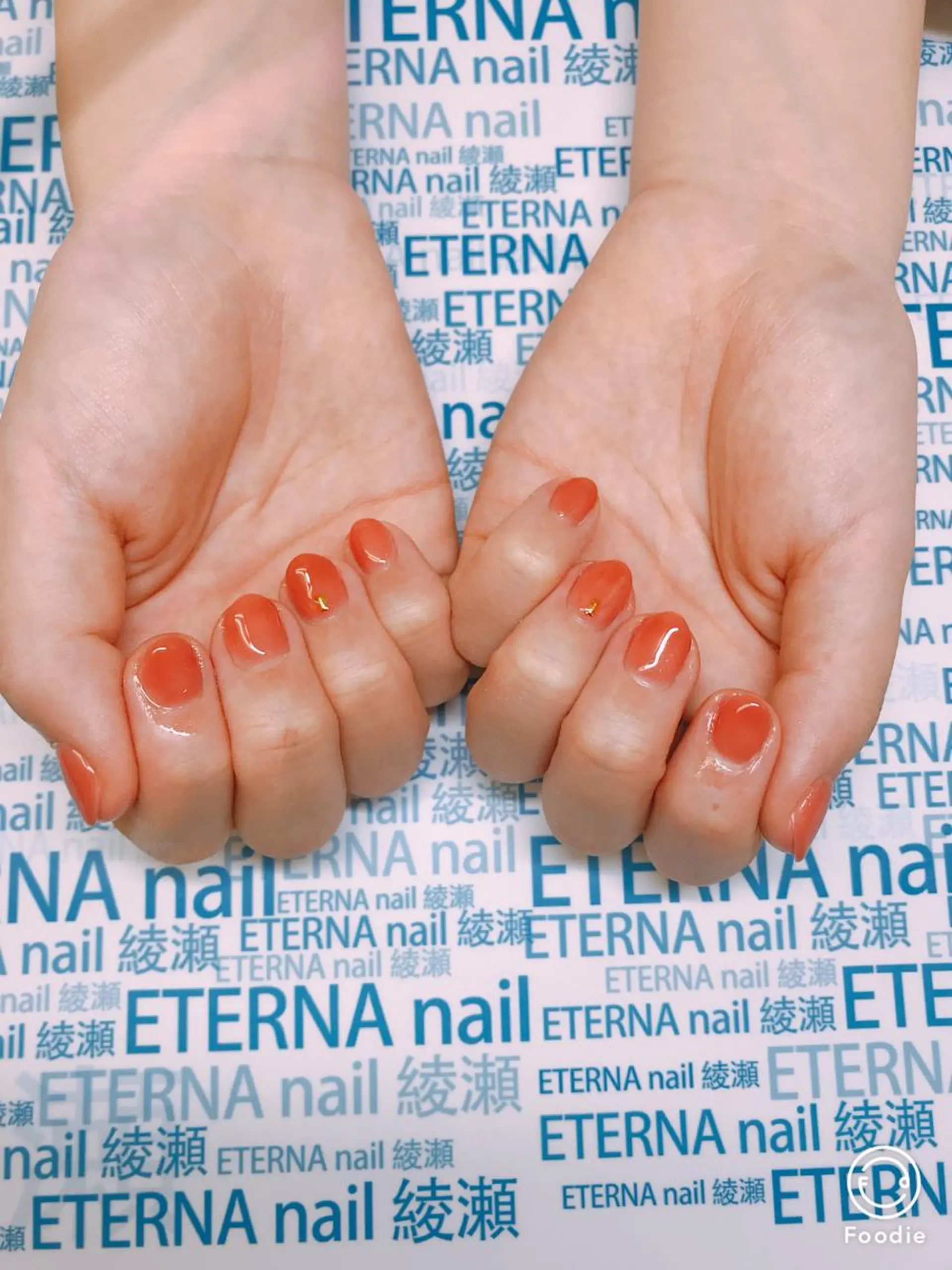 ネイル ジェルネイル オレンジ フットネイル ハンドケア プライベートサロン eternanailのネイルデザイン