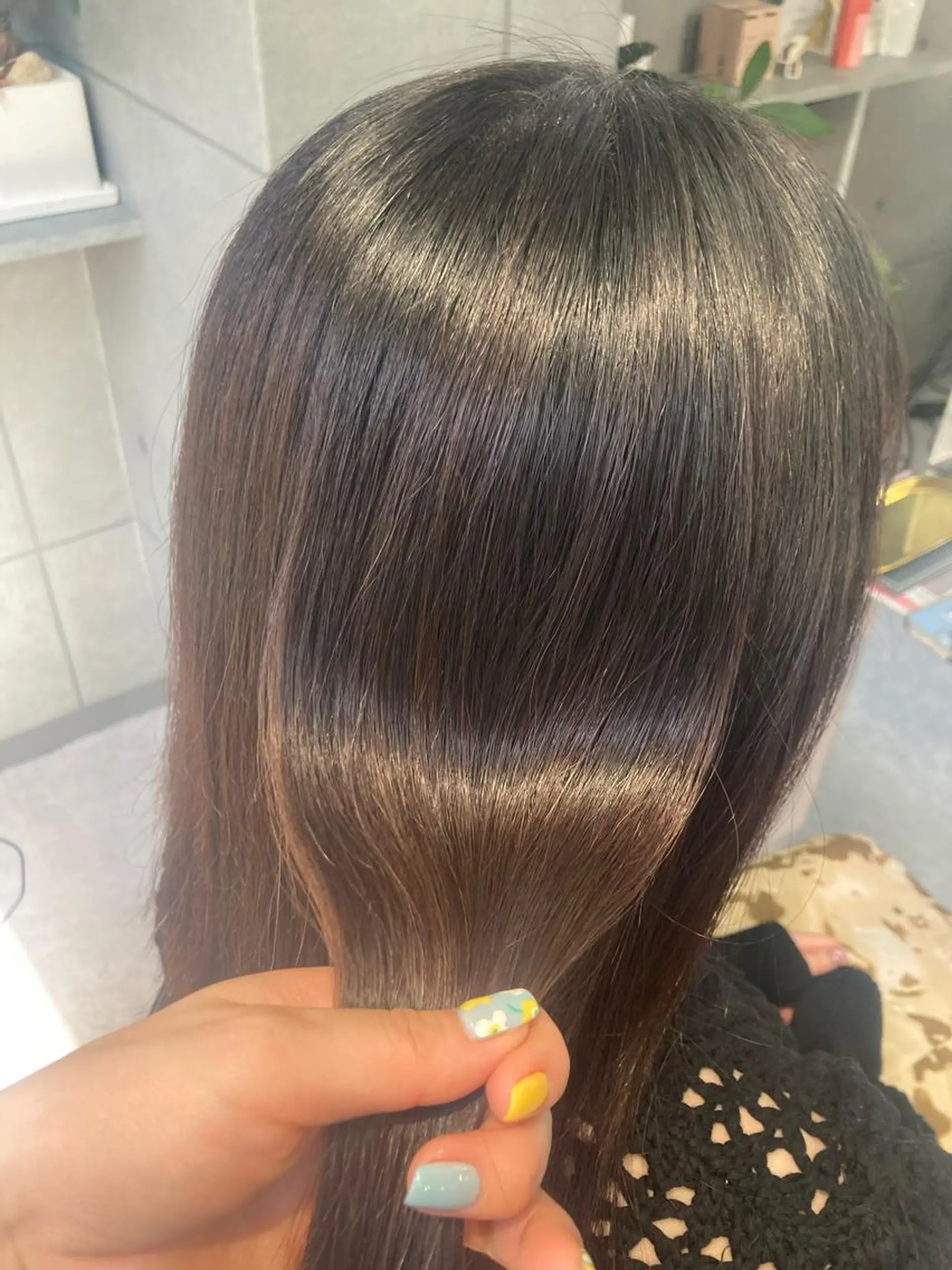 セミロング 縮毛矯正 髪質改善☺︎縮毛矯正 ふじい まりんのヘアスタイル
