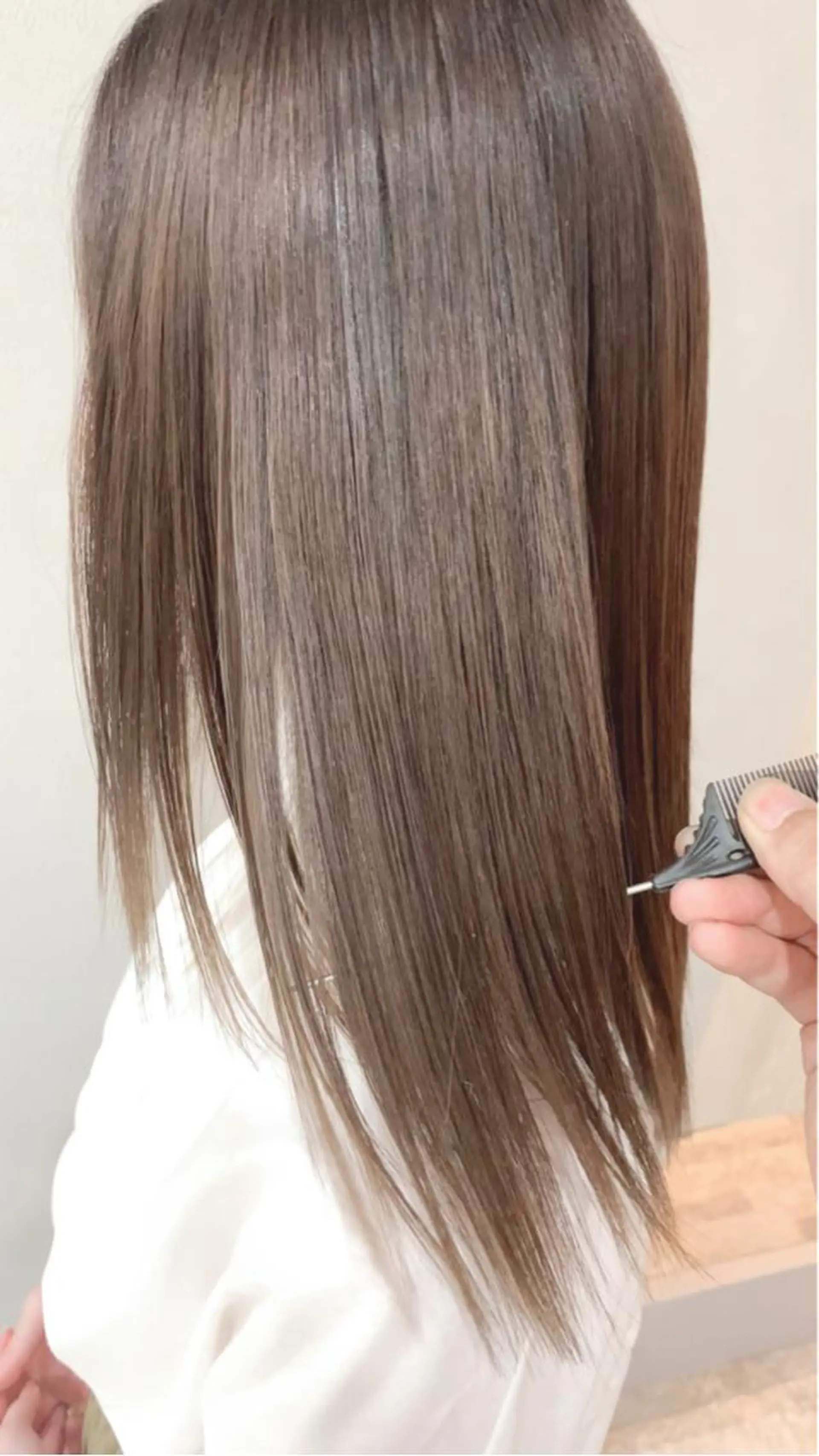 ロング 髪質改善 貸切サロンのヘアスタイル