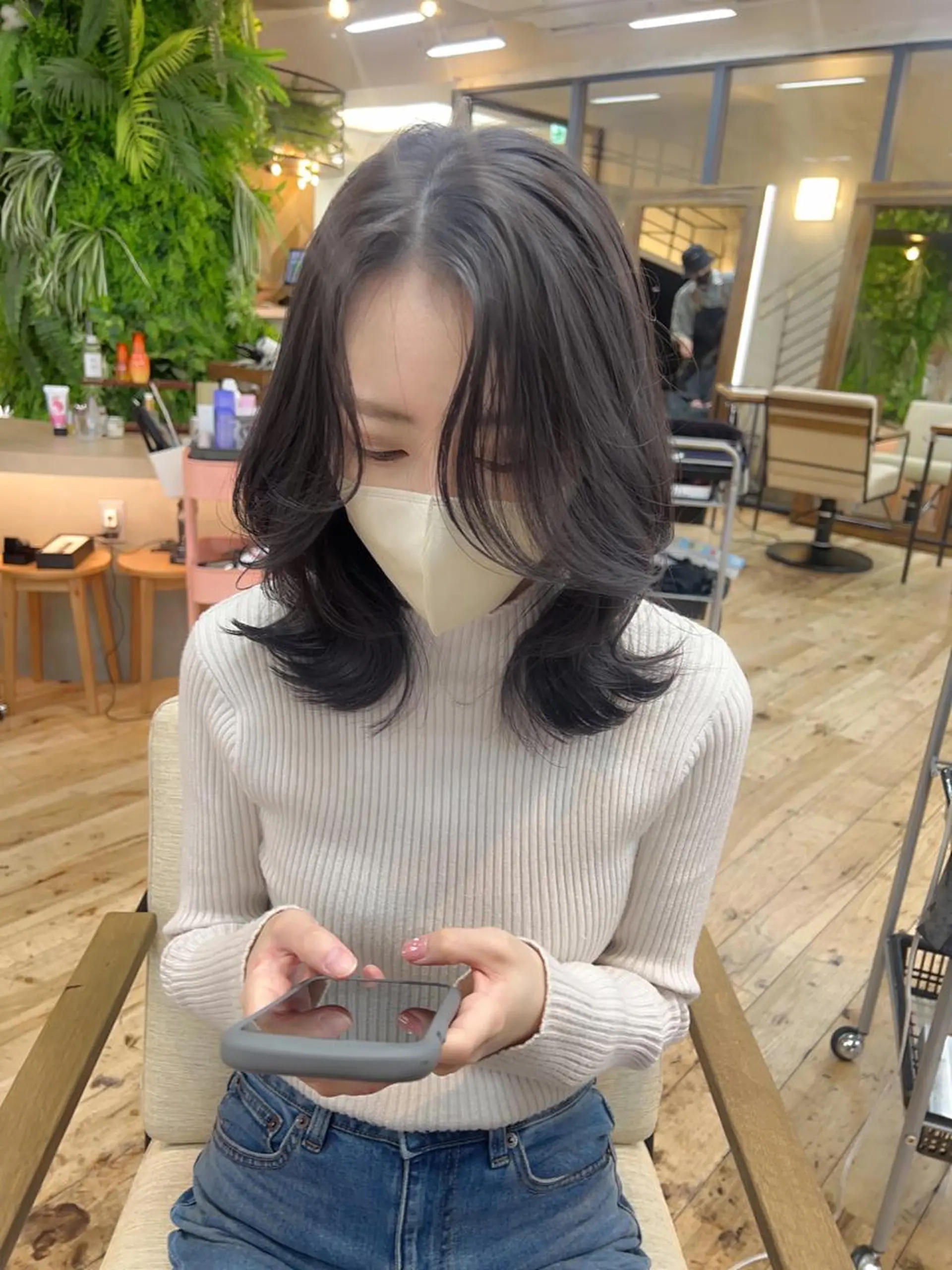 ミディアム カット ヘアカラー 🩶韓国/似合わせ/ さわ🩶のヘアスタイル