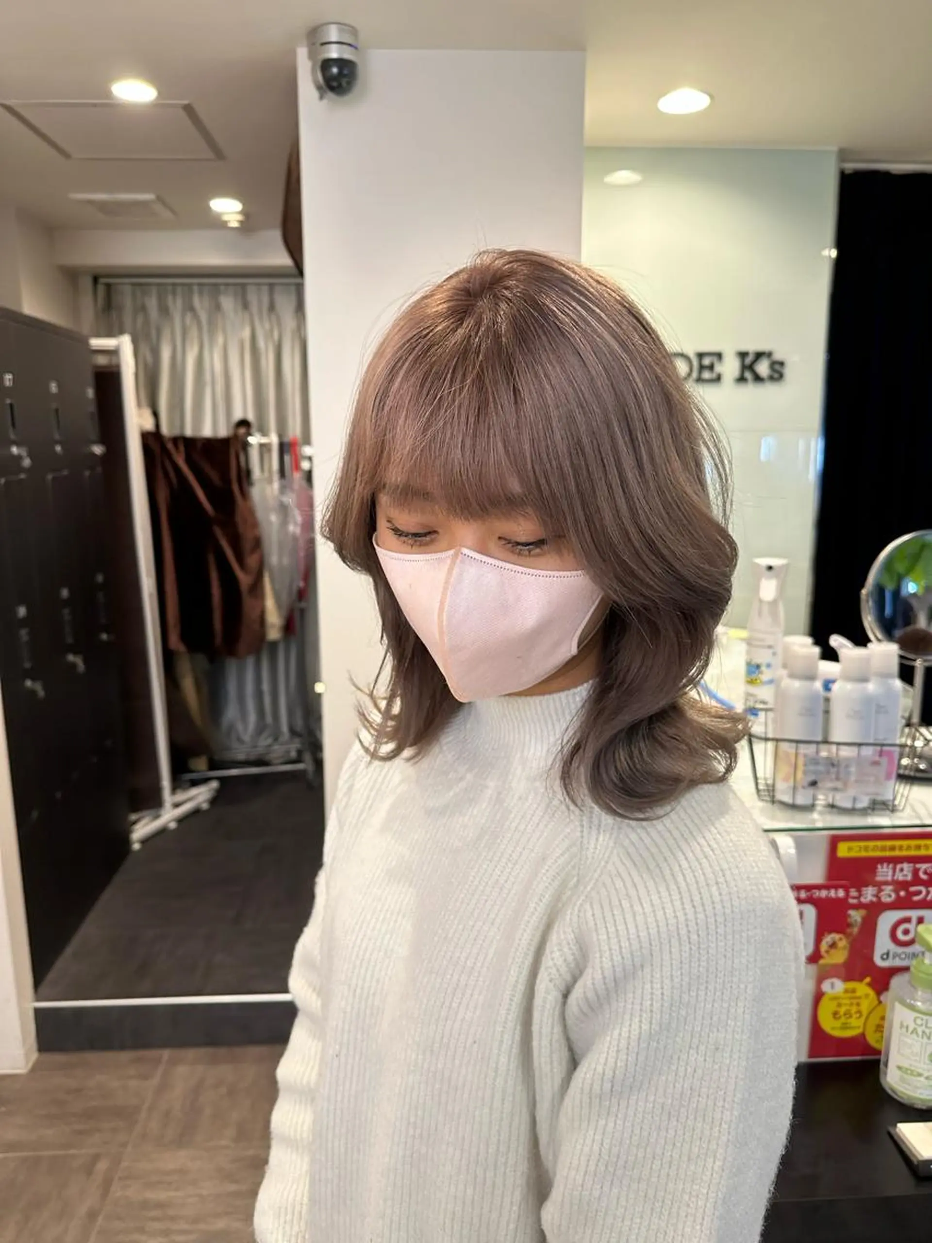 ミディアム ヘアカラー ボブ/レイヤー ROKUのヘアスタイル