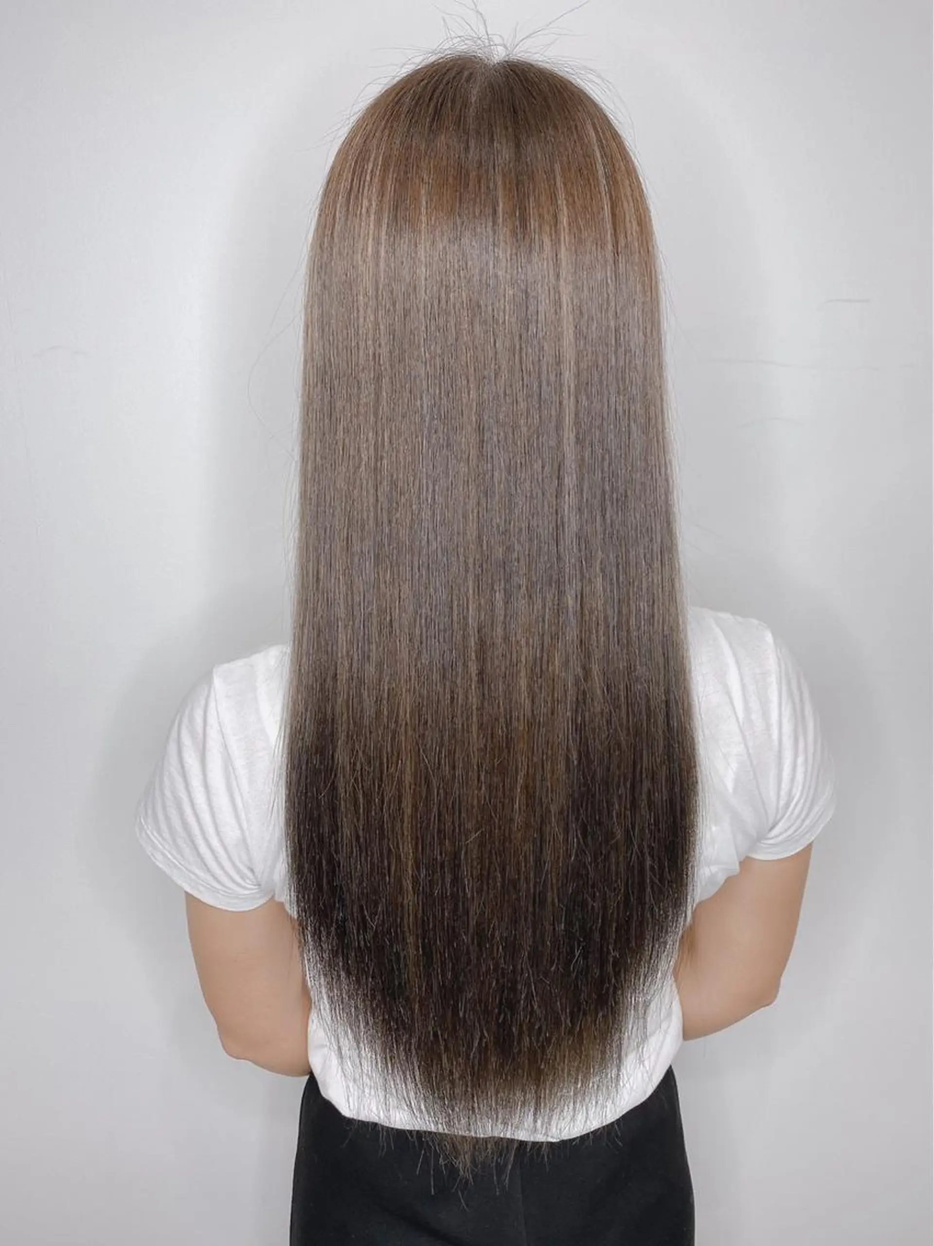 カラー ALMAbyROSA所属・関東 蓮太のヘアスタイル