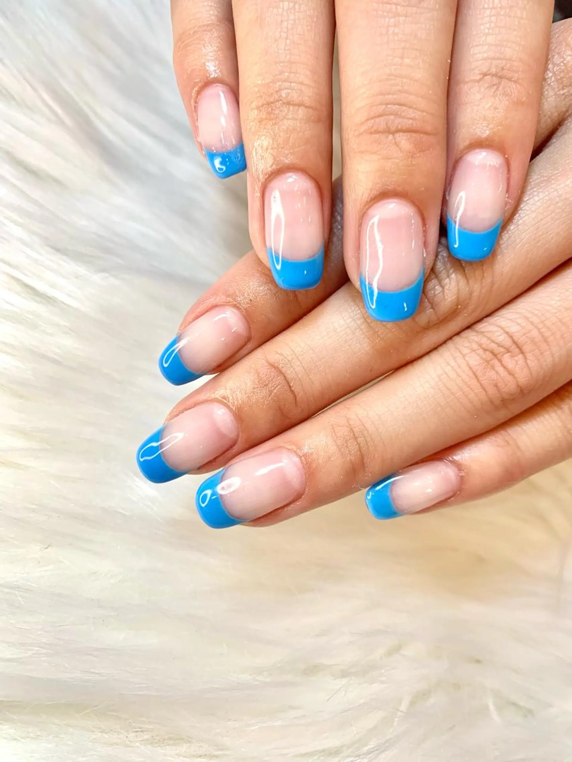 ネイル フレンチネイル ハンドネイル ELLE nailのネイルデザイン