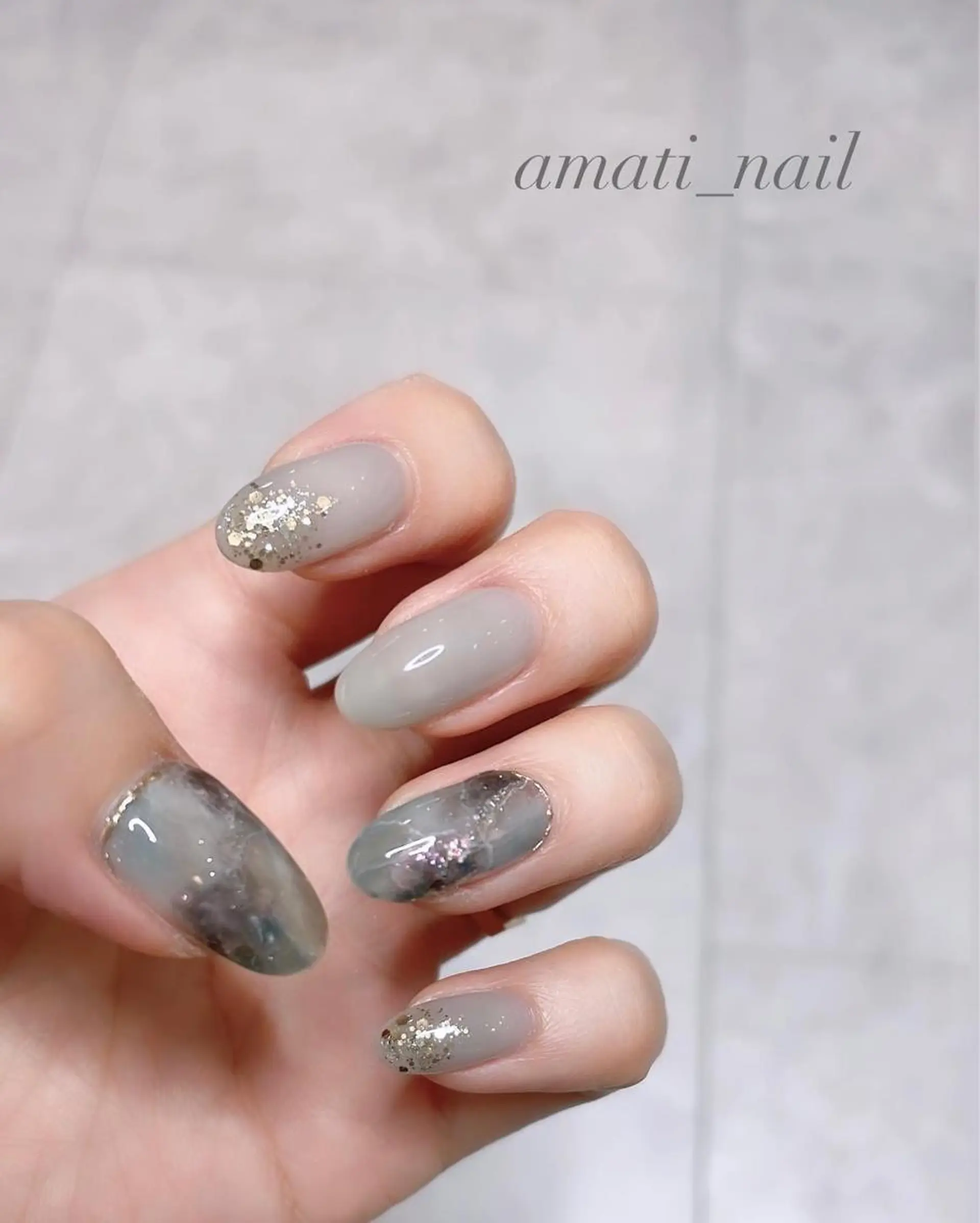 ネイル マグネットネイル ミラーネイル ニュアンスネイル ワンカラーネイル 春ネイル ハンドネイル amati_nail TAKAKOのネイルデザイン