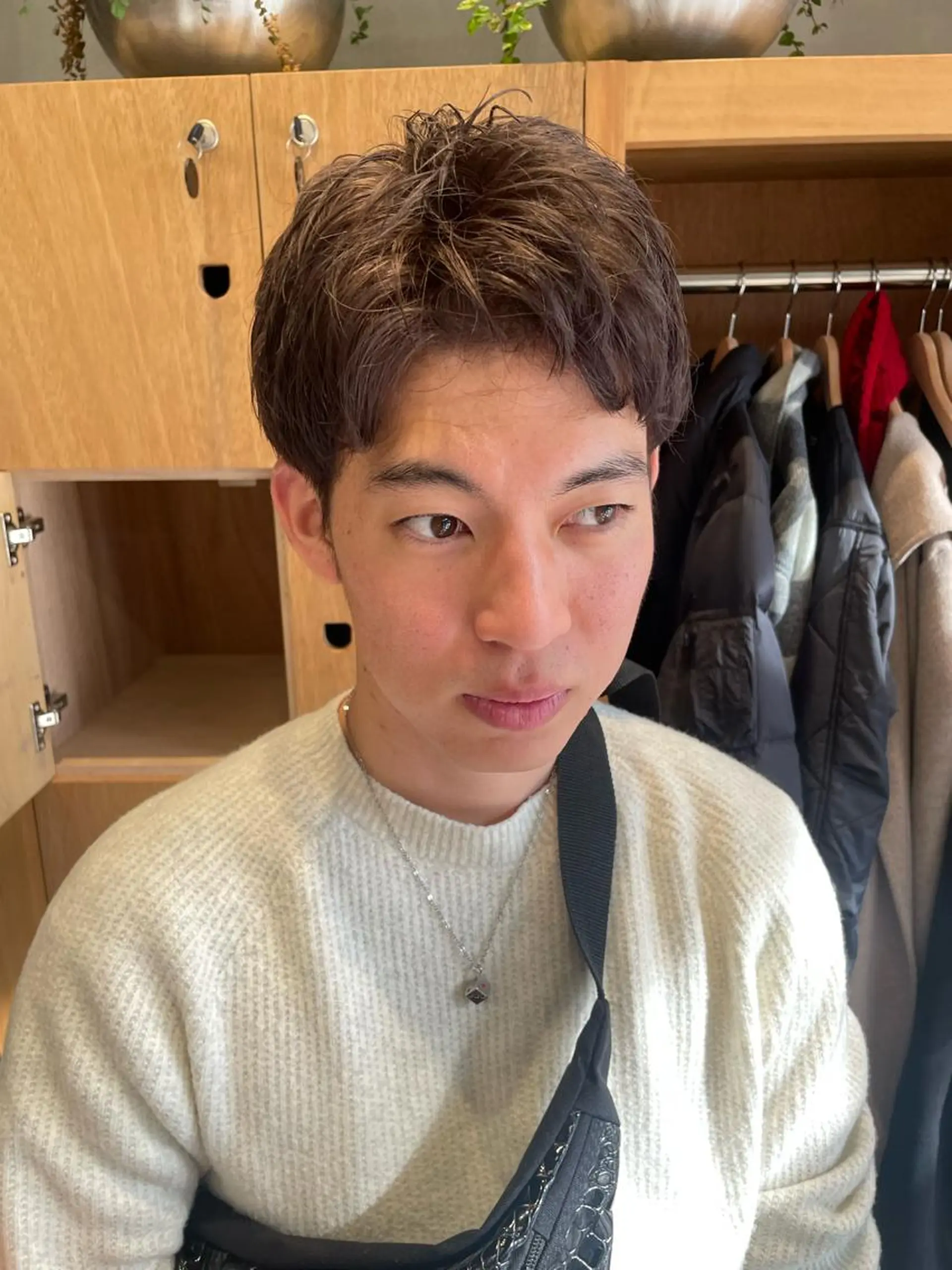 ショート カラー wewe: momoeのヘアスタイル