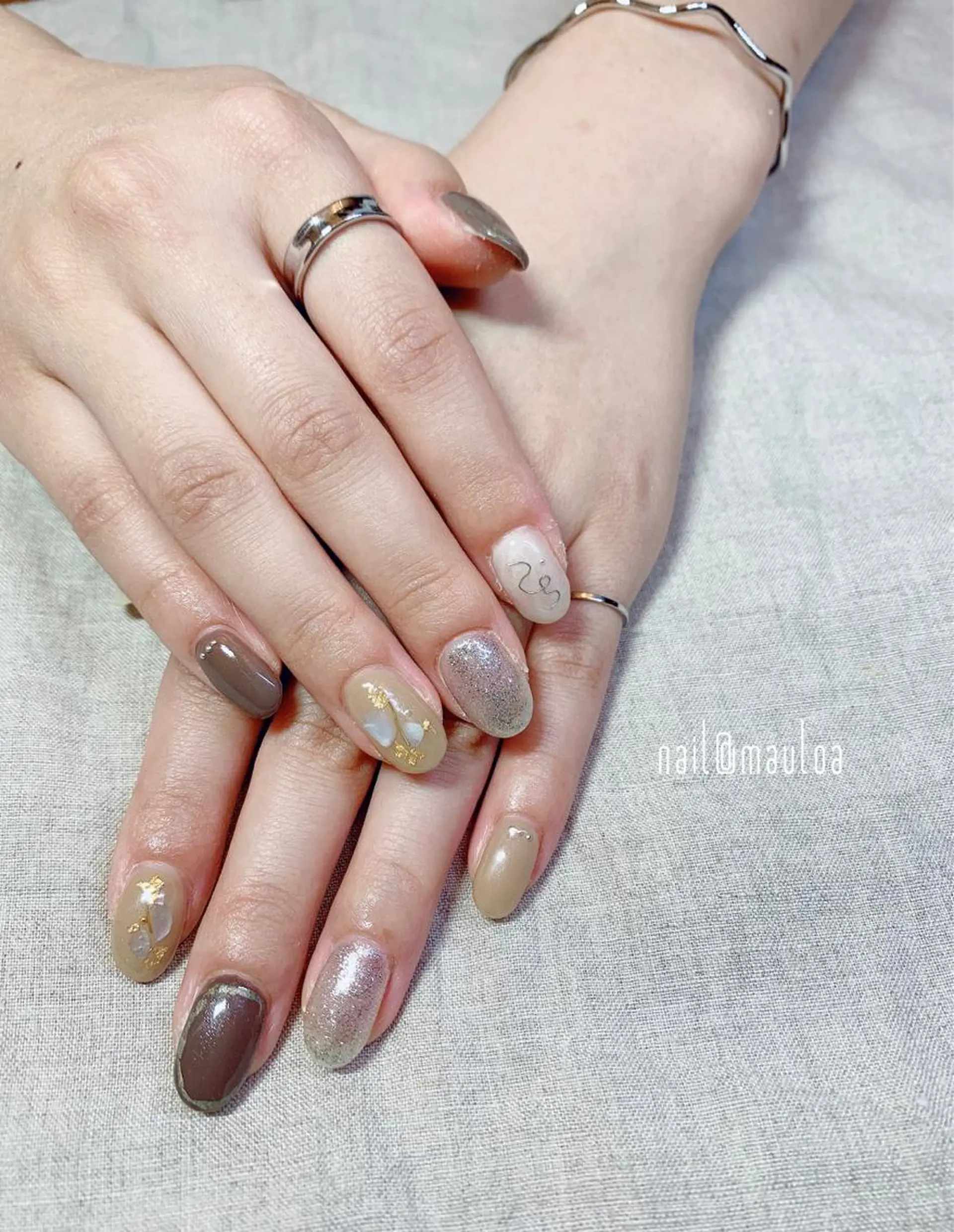 ネイル ブラウン ニュアンスネイル pipi..所属・pipi ..のネイルデザイン