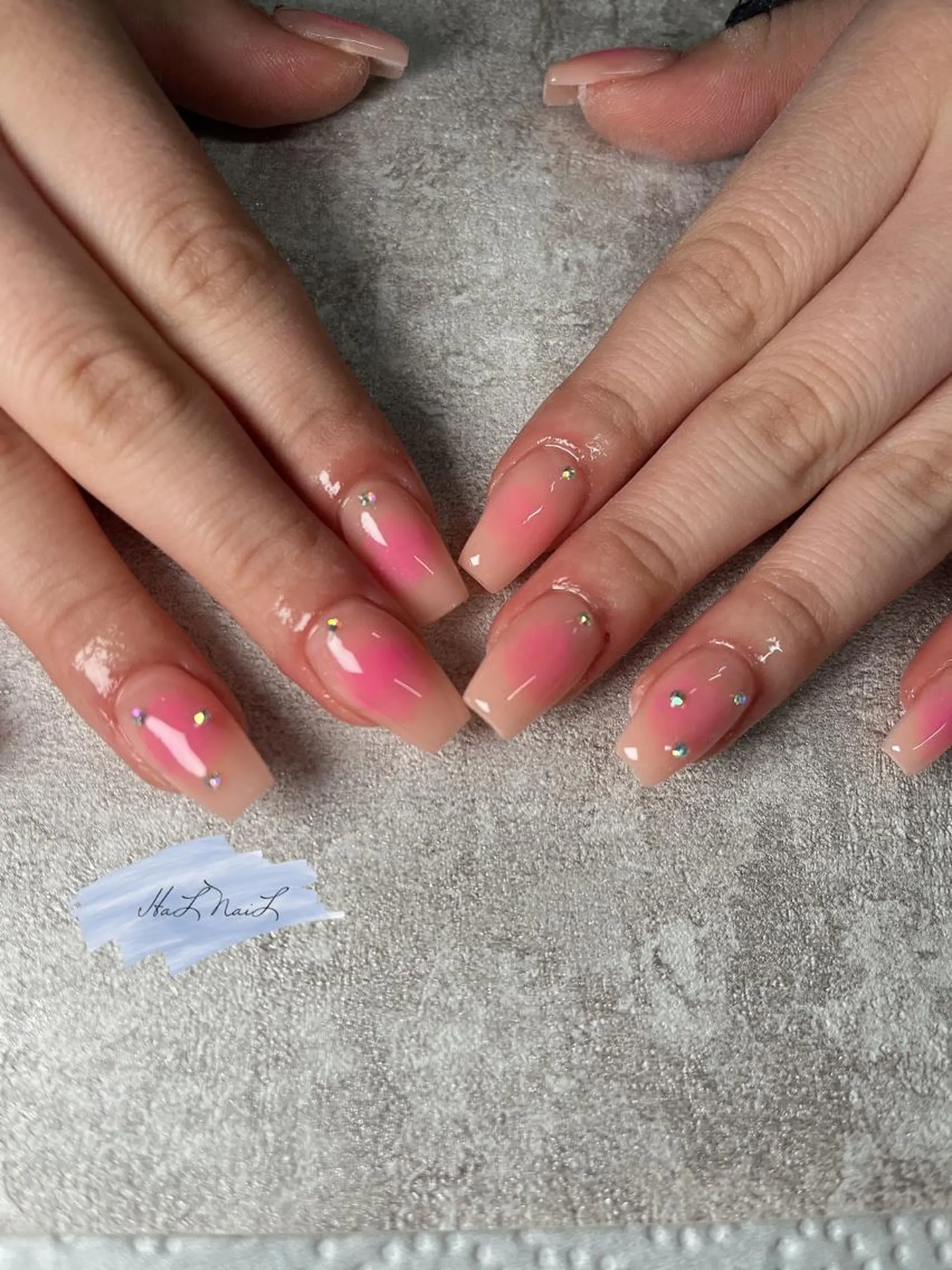 ネイル ハンドネイル HaL NaiLのネイルデザイン