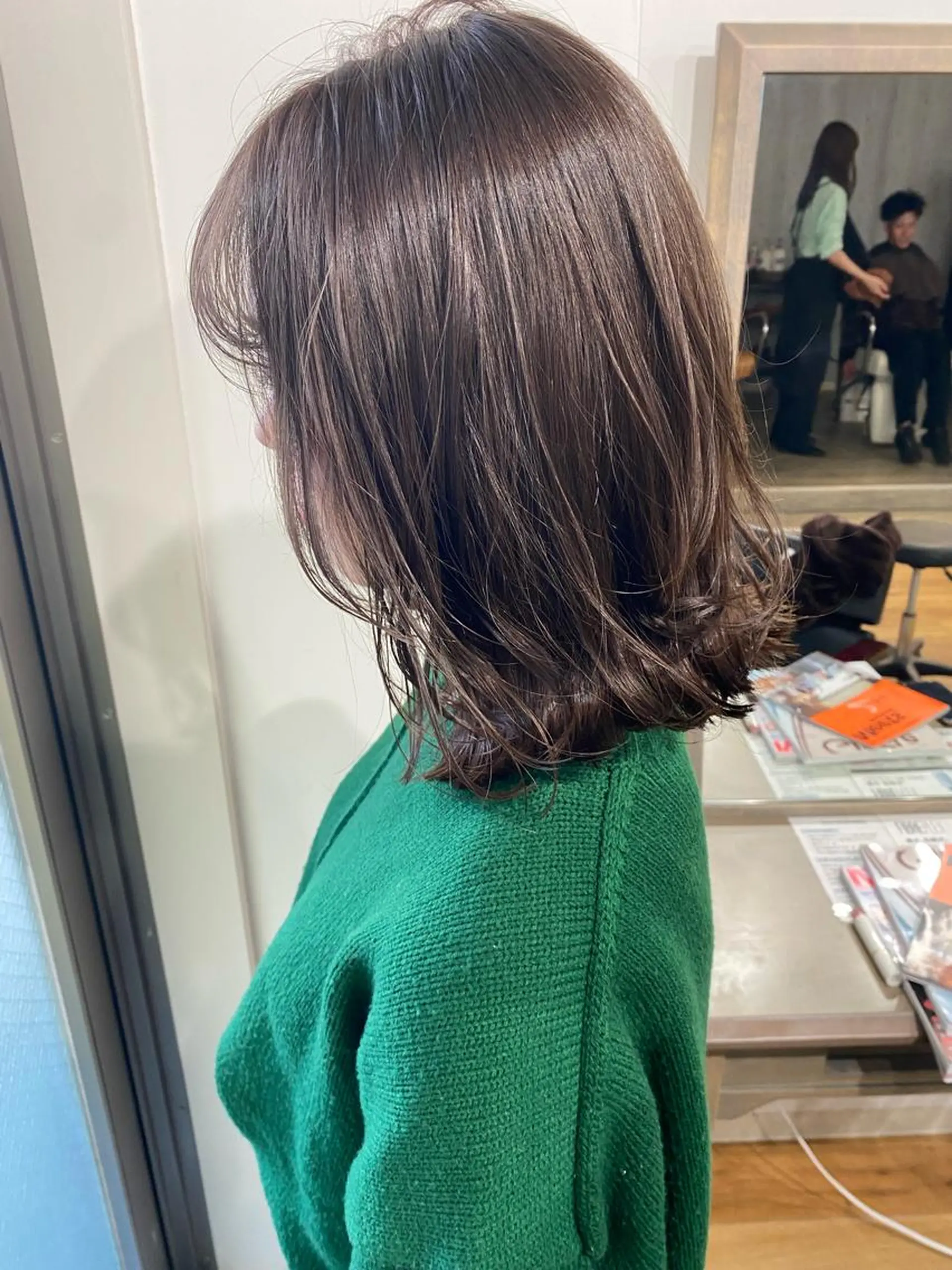 ショート カラー アッシュ 透明感カラー インナーカラー くびれヘア 外国人風カラー カット ヘアカラー reverie【レヴリー】所属・夜20時から限定2組 reverieあきらのヘアスタイル