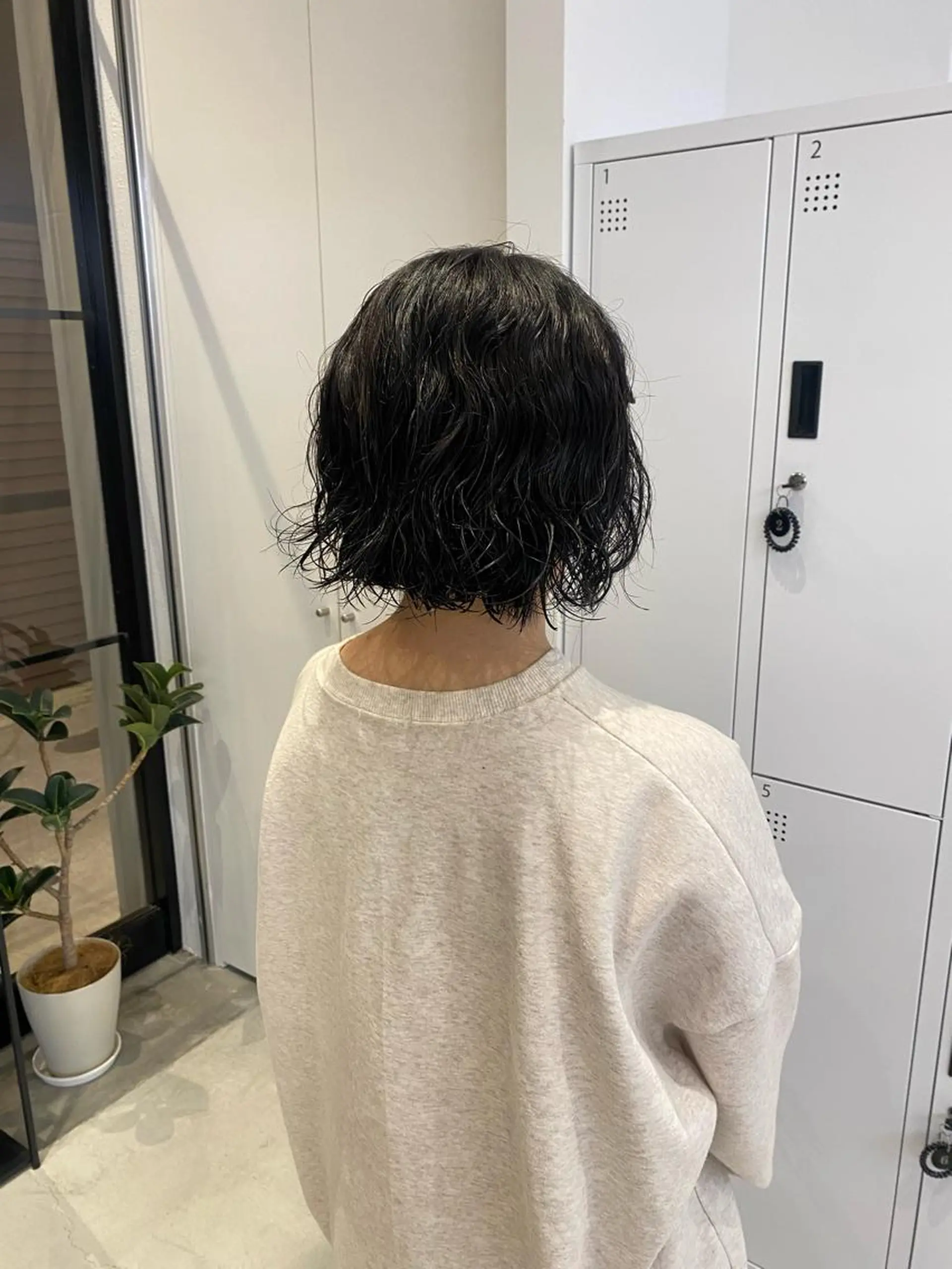 パーマ sand 大阪梅田所属・ショートパーマ🌀 ✂︎小寺仁紫のヘアスタイル