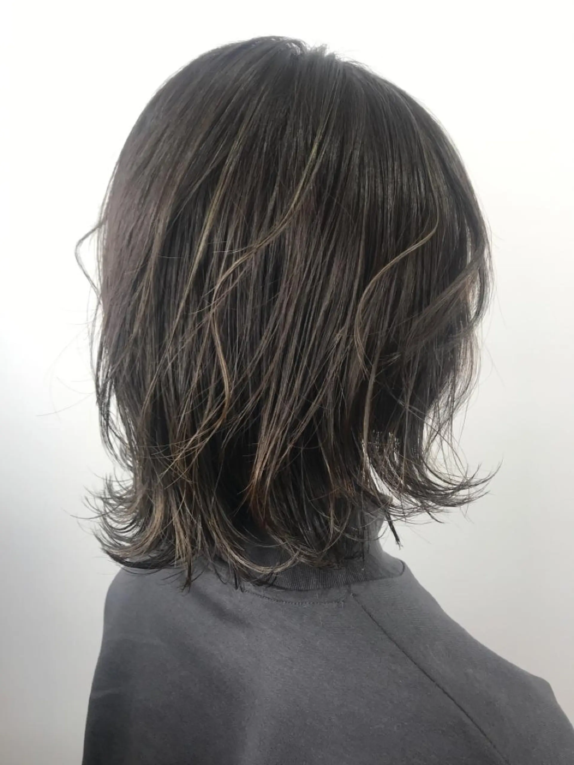 ミディアム カラー なりたいを叶える /町野 朝哉のヘアスタイル