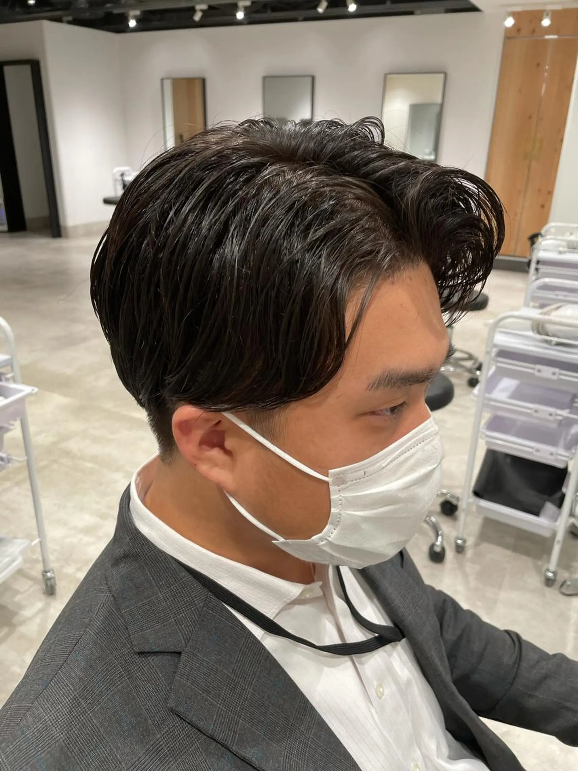 ショート カラー パーマ ヘアアレンジ メンズ パーソナルカラー合わ せたカラー🤍なつみのヘアスタイル