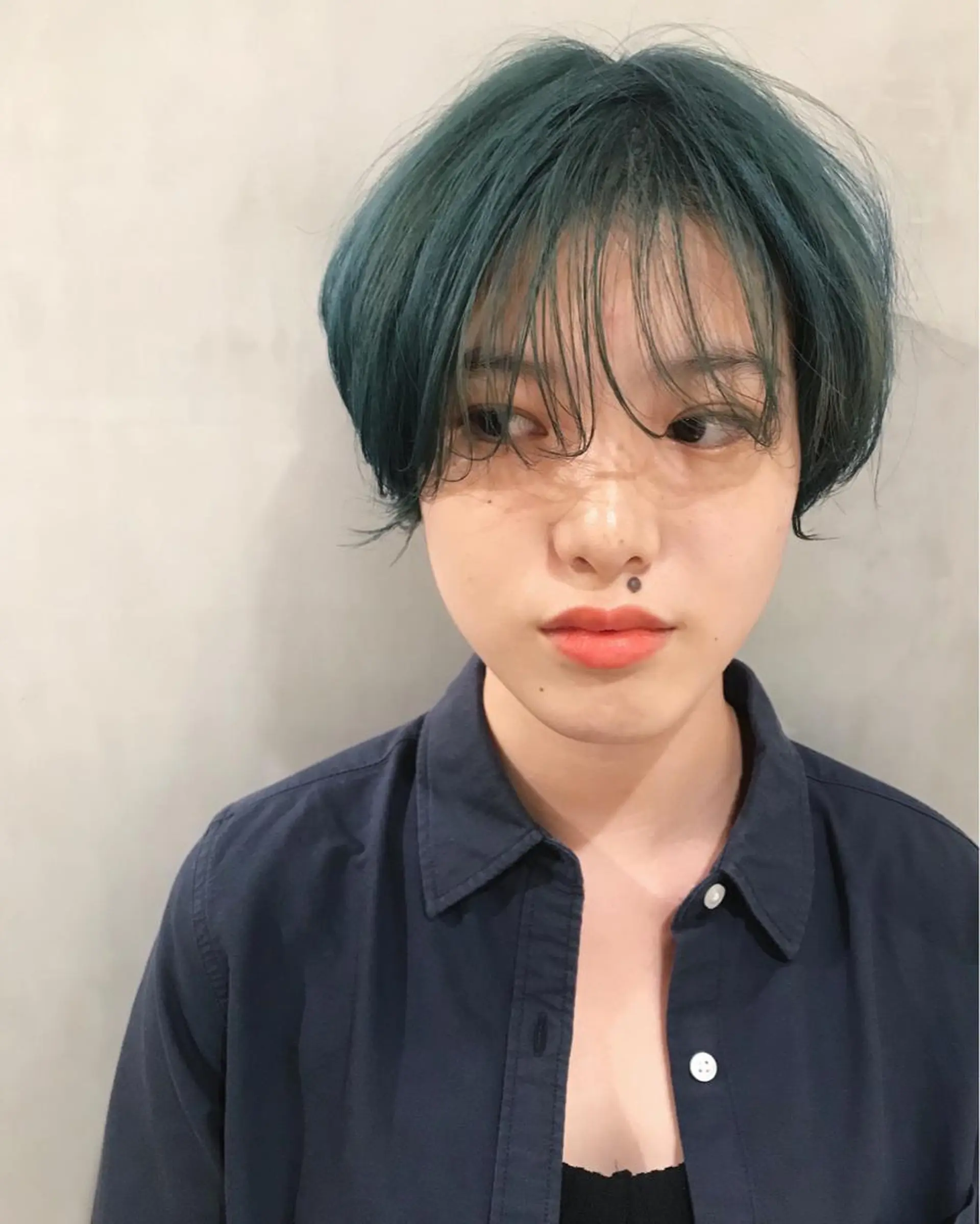 ショート カラー ヘアカラー トリートメント 優 作のヘアスタイル