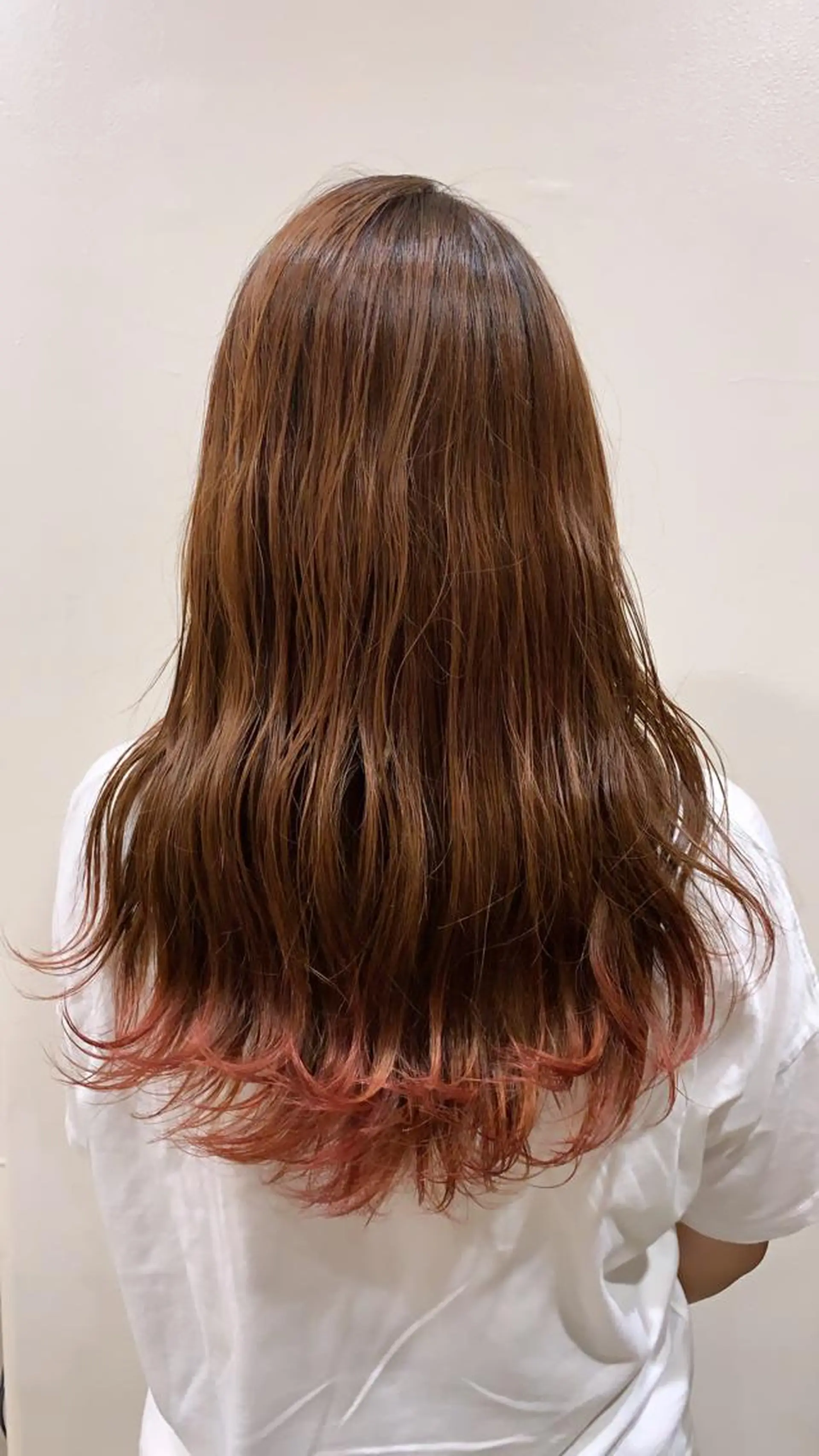 ロング ヘアカラー トリートメント ヘッドスパ ヘアセット 山口 竣也のヘアスタイル
