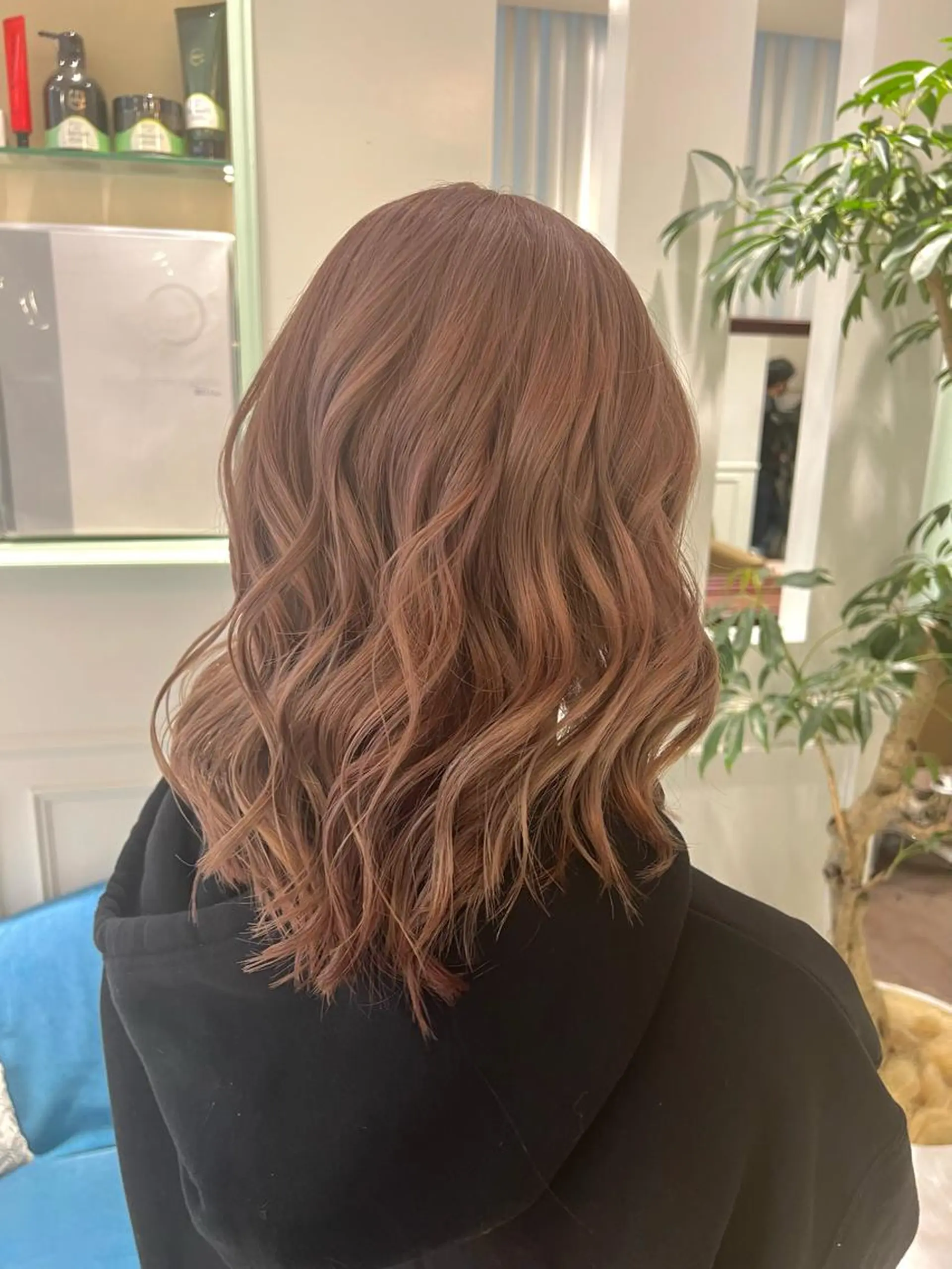 ミディアム カラー ヘアアレンジ ヘアカラー トリートメント ヘアセット 🌈インナーカラー ‘ショウマ’🌈のヘアスタイル