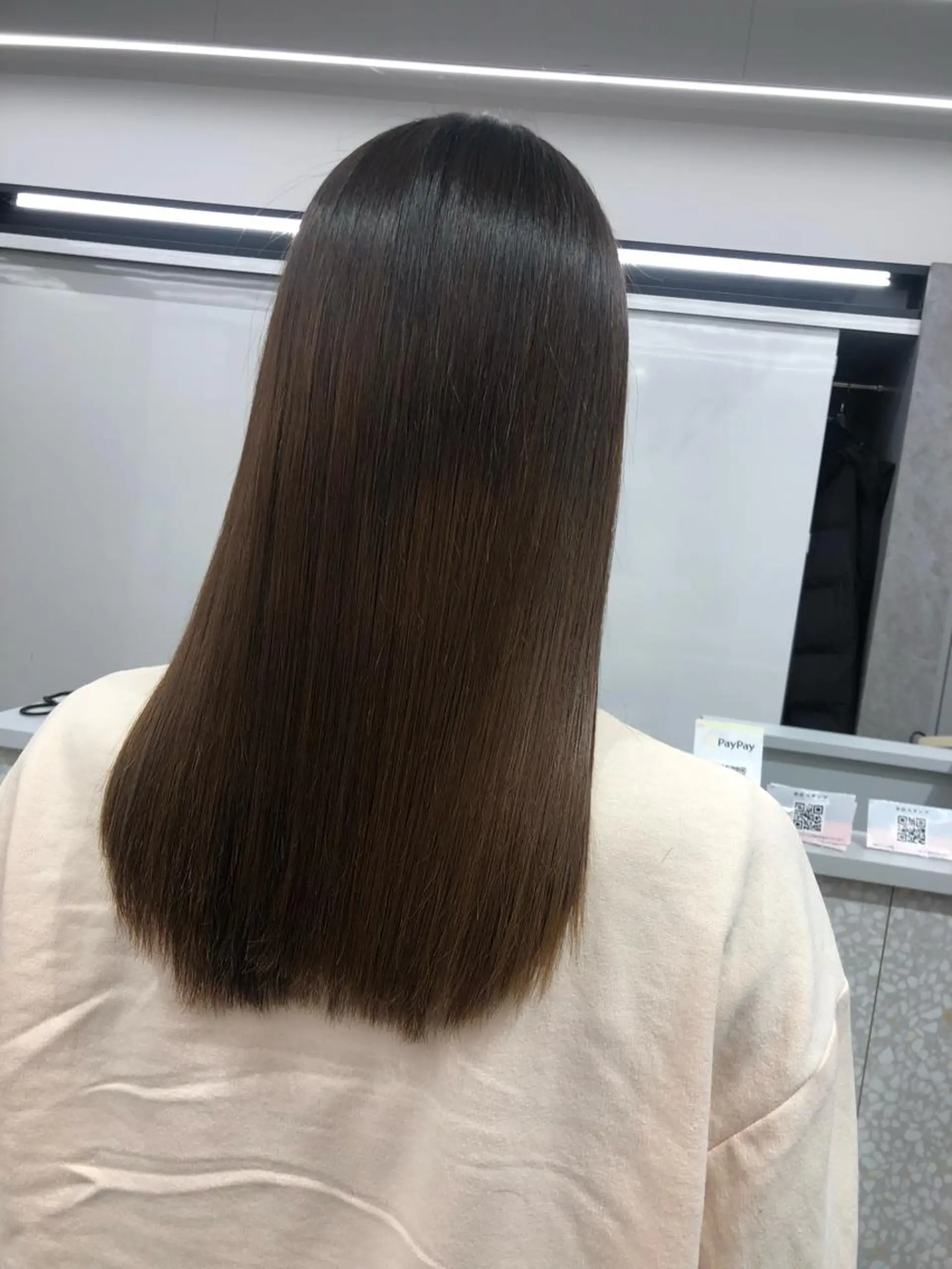 セミロング カット トリートメント 🖤🤍石川 アイリ🤍🖤のヘアスタイル