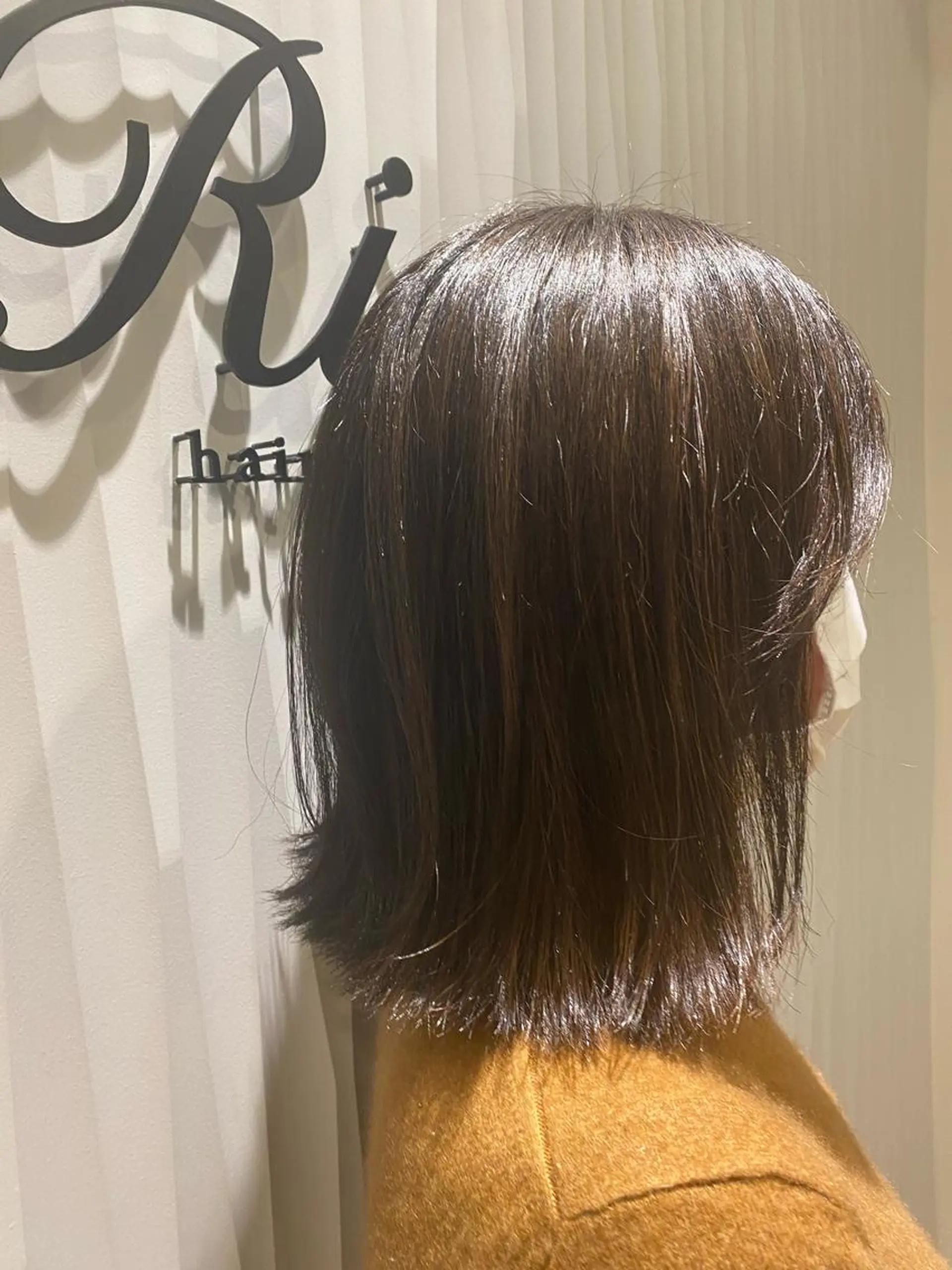 ミディアム 外ハネヘア 大倉 未波のヘアスタイル