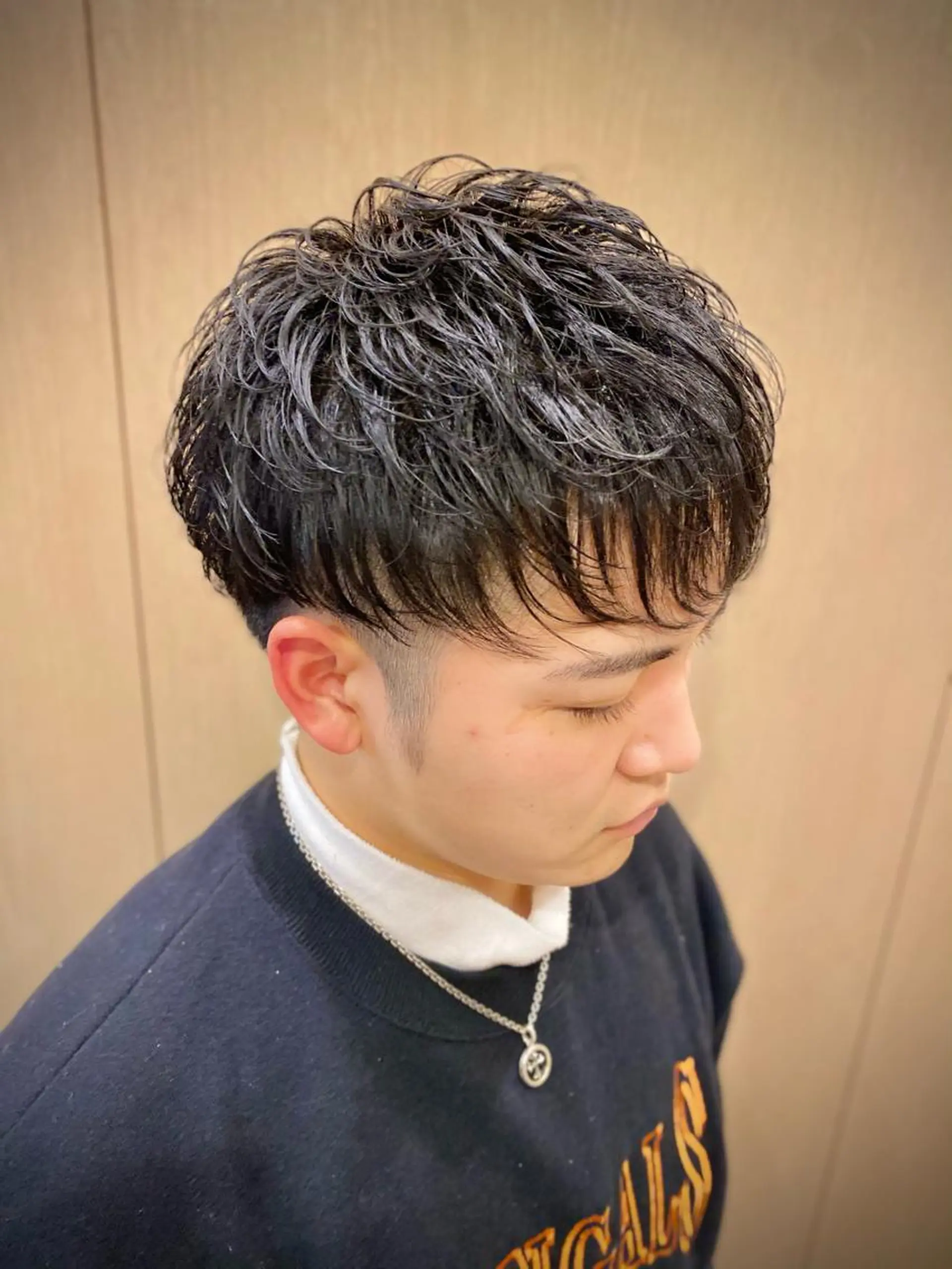 ショート パーマ メンズ 山田 哲平のヘアスタイル