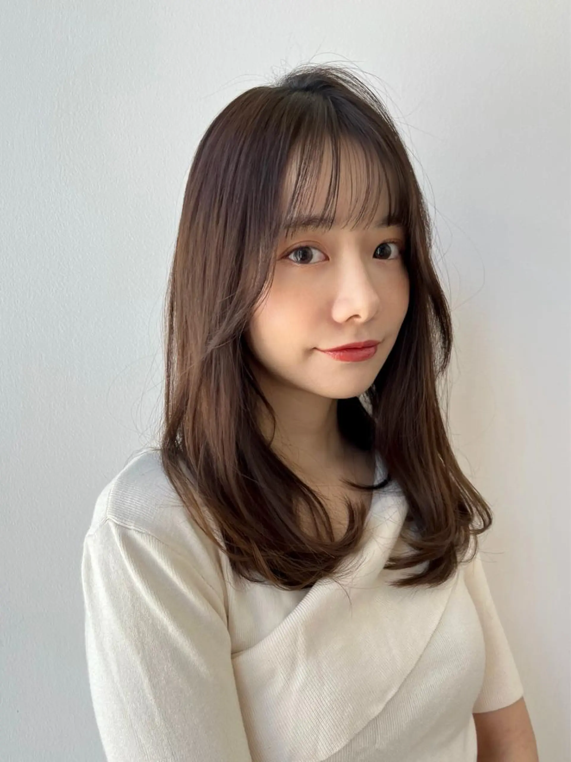 ロング カラー カット 縮毛矯正 トリートメント 佐藤 悠衣/透明感 カラー/似合わせ前髪のヘアスタイル