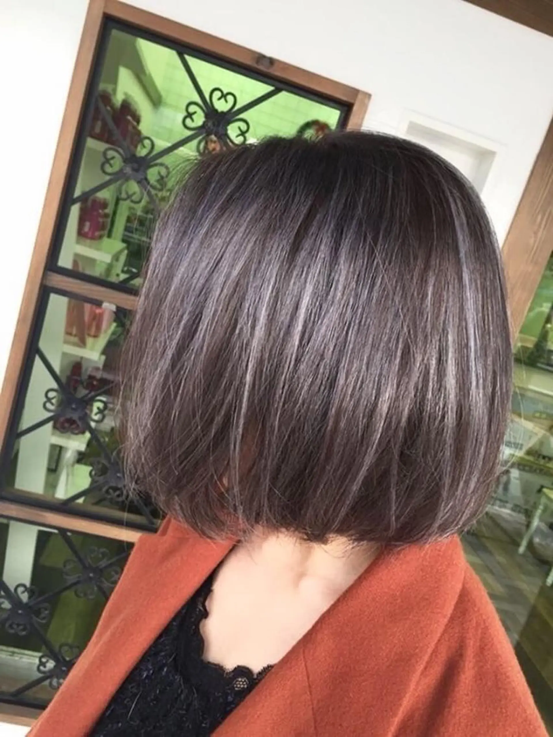 ショート ハイライト ブリーチ無しカラー 👑店長　平松　由のヘアスタイル