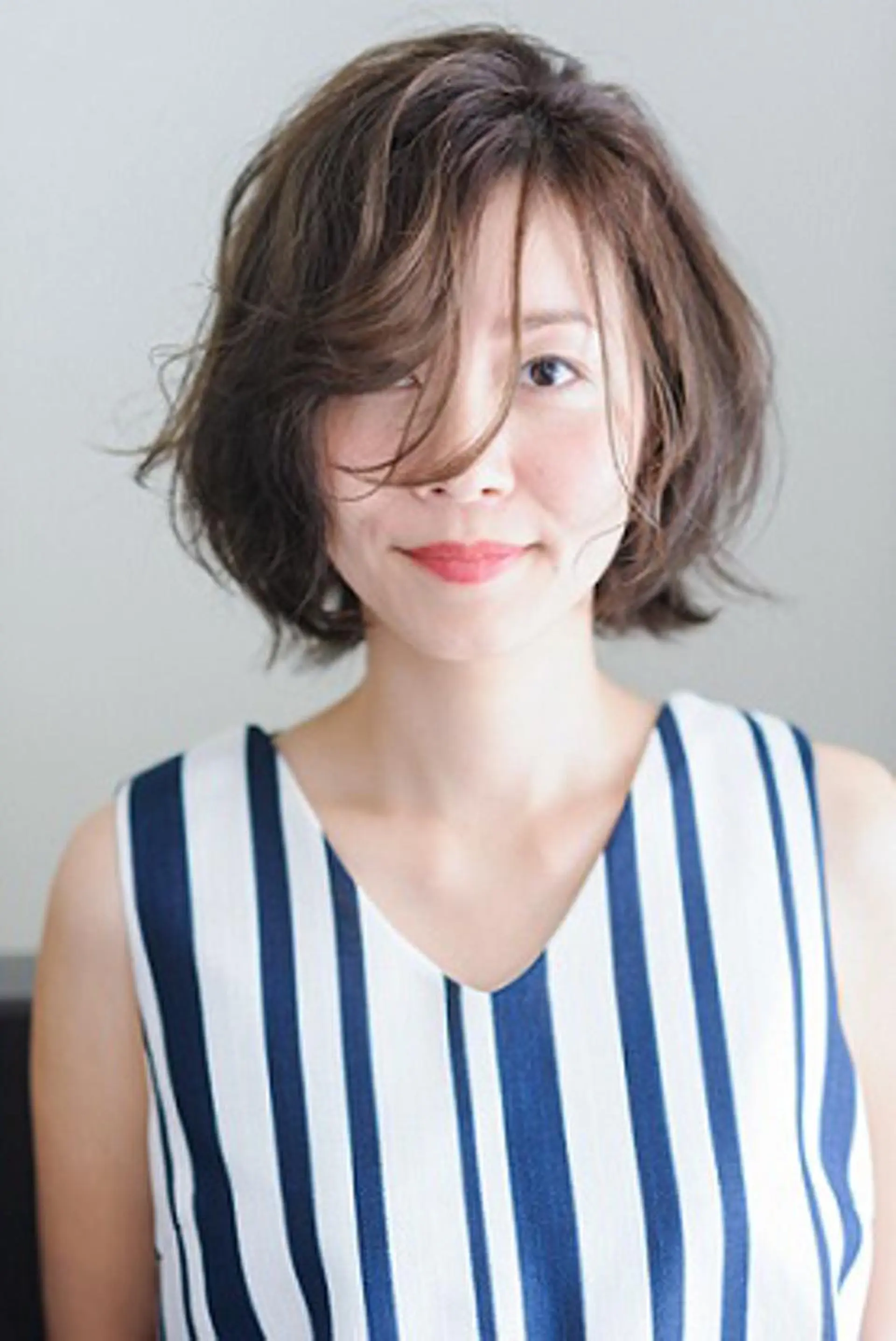 ミディアム パーマ ミディアムパーマ カット ヘアカラー grand juteのヘアスタイル