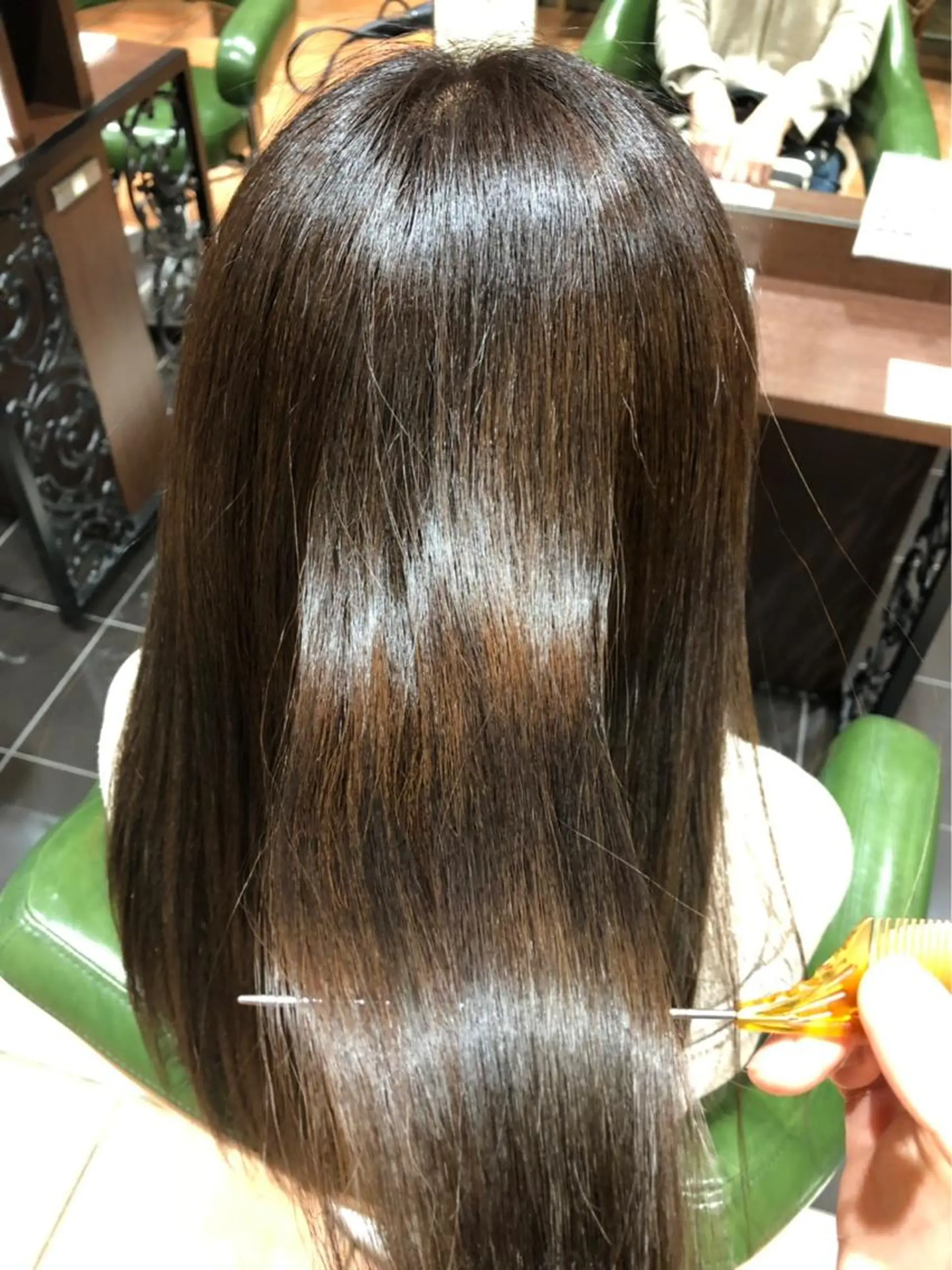 ミディアム カラーリスト菅澤 岳のヘアスタイル