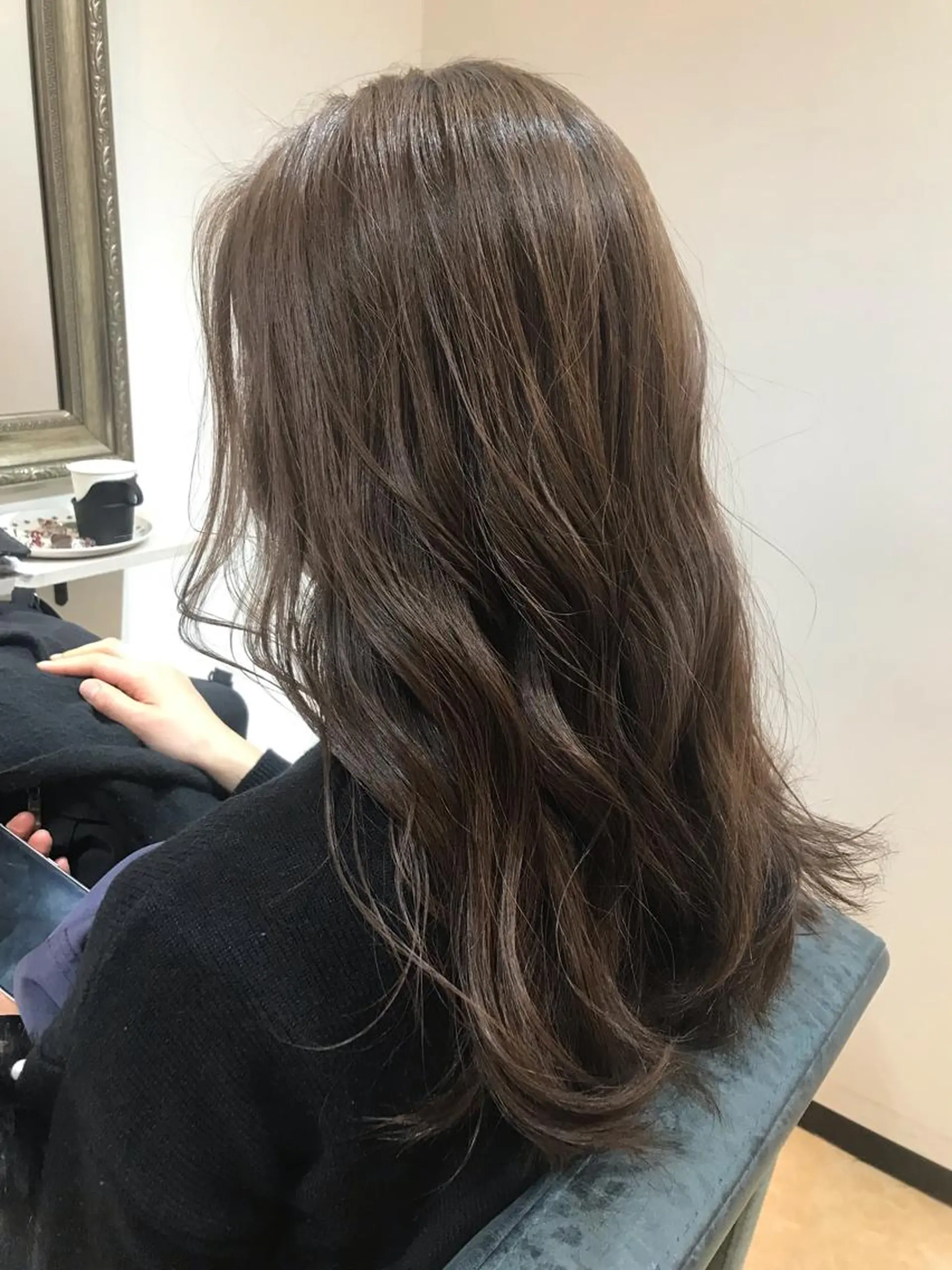 ロング アッシュ kazuya 縮毛矯正髪質改善✨✨のヘアスタイル