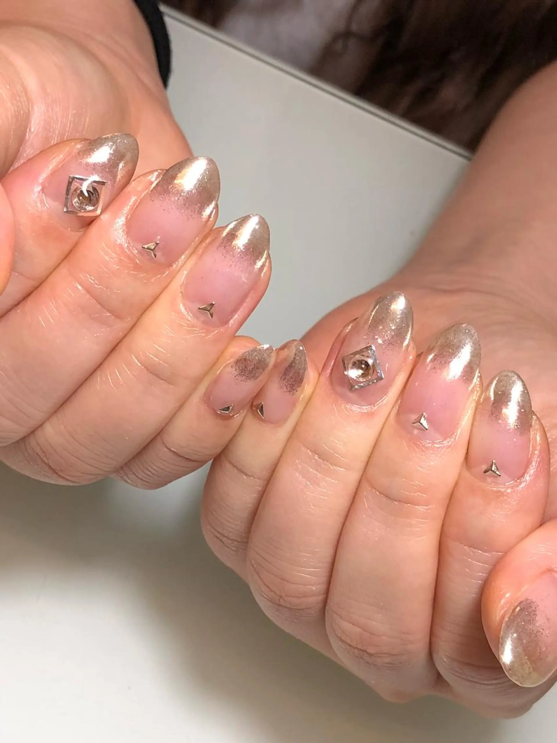 ネイル M nail はやまうららのネイルデザイン