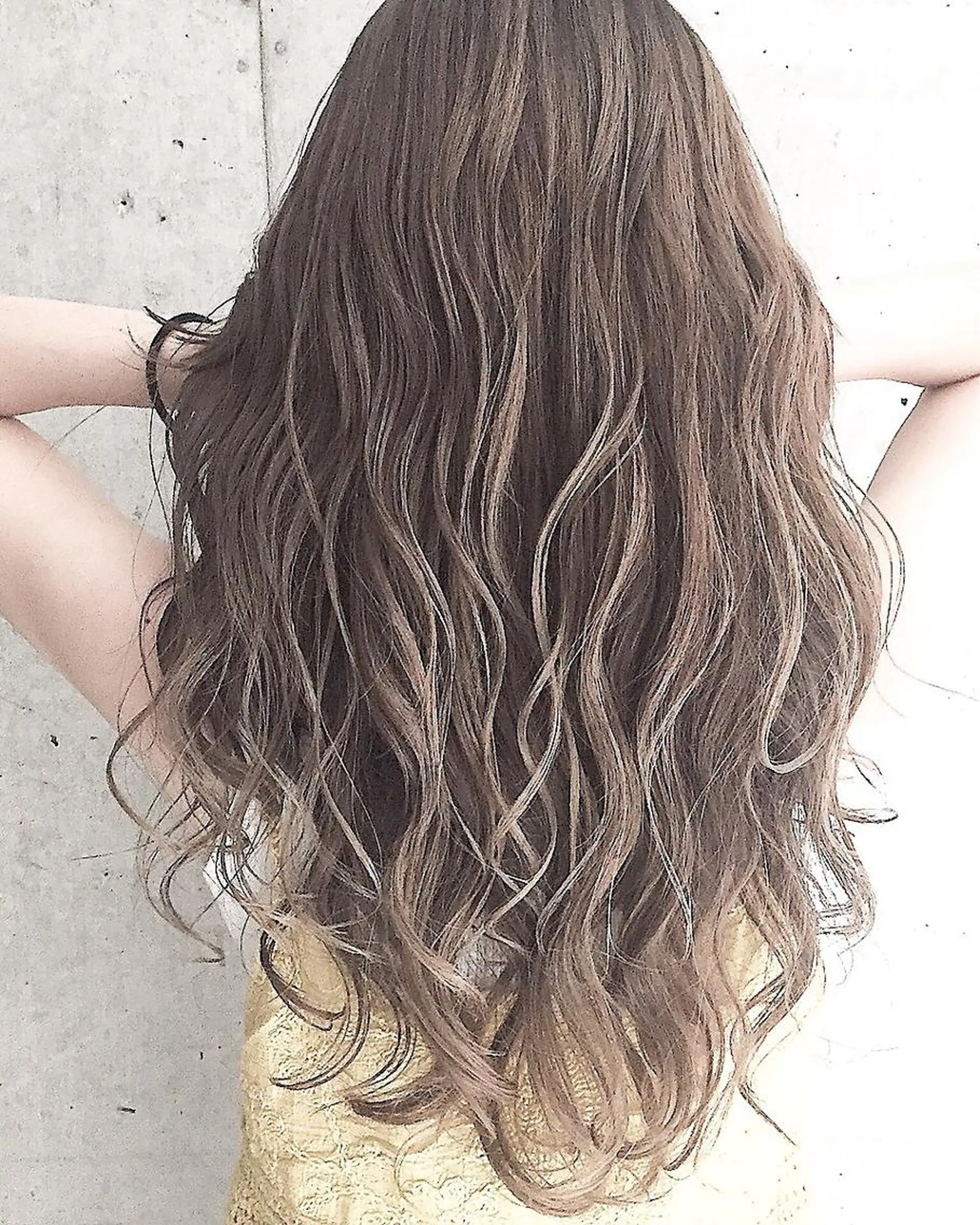 ロング カラー 髪質改善IENA店長 小泉拓のヘアスタイル