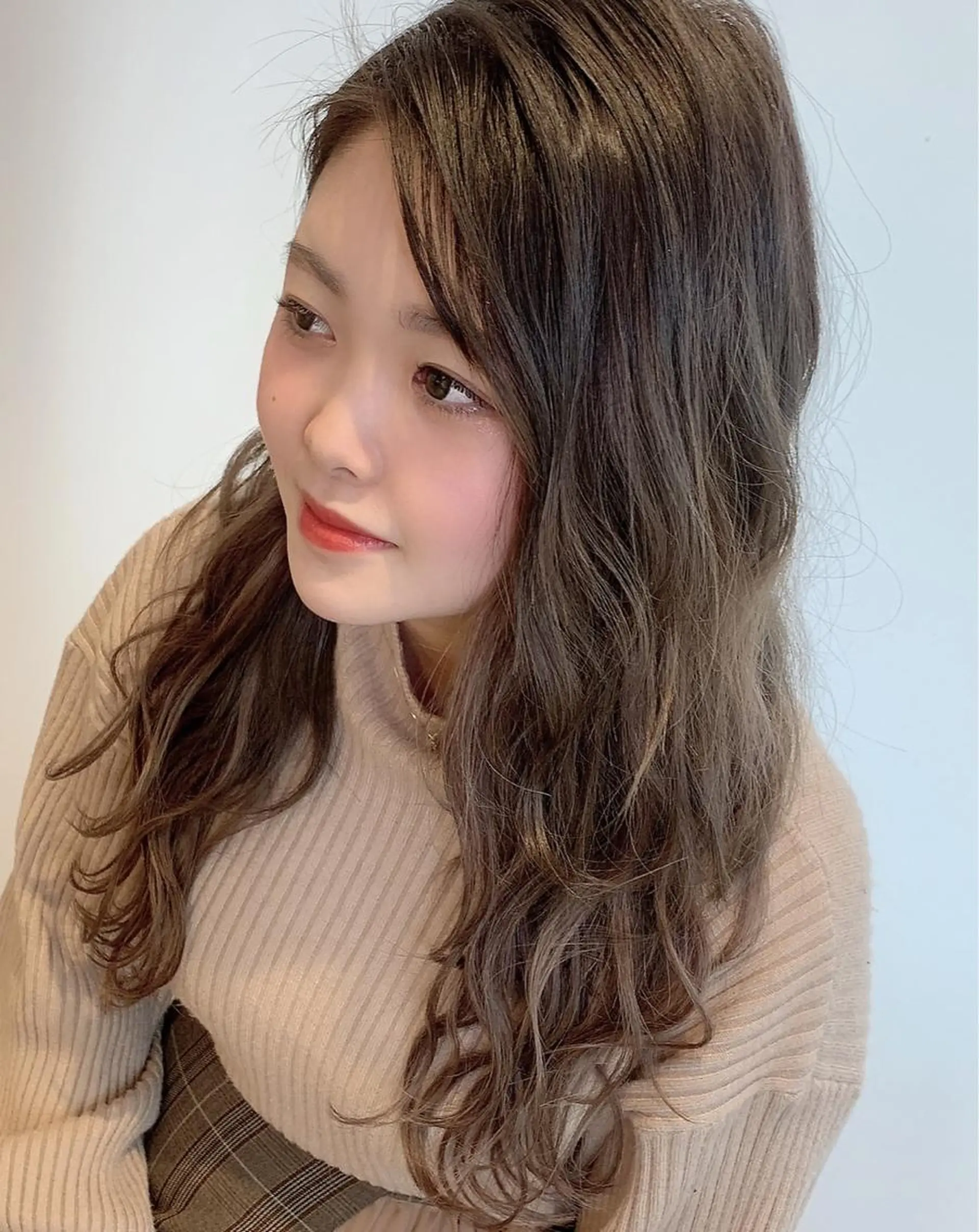 ロング カラー プルエクステ グレージュ エクステ R by NINA かずなのヘアスタイル