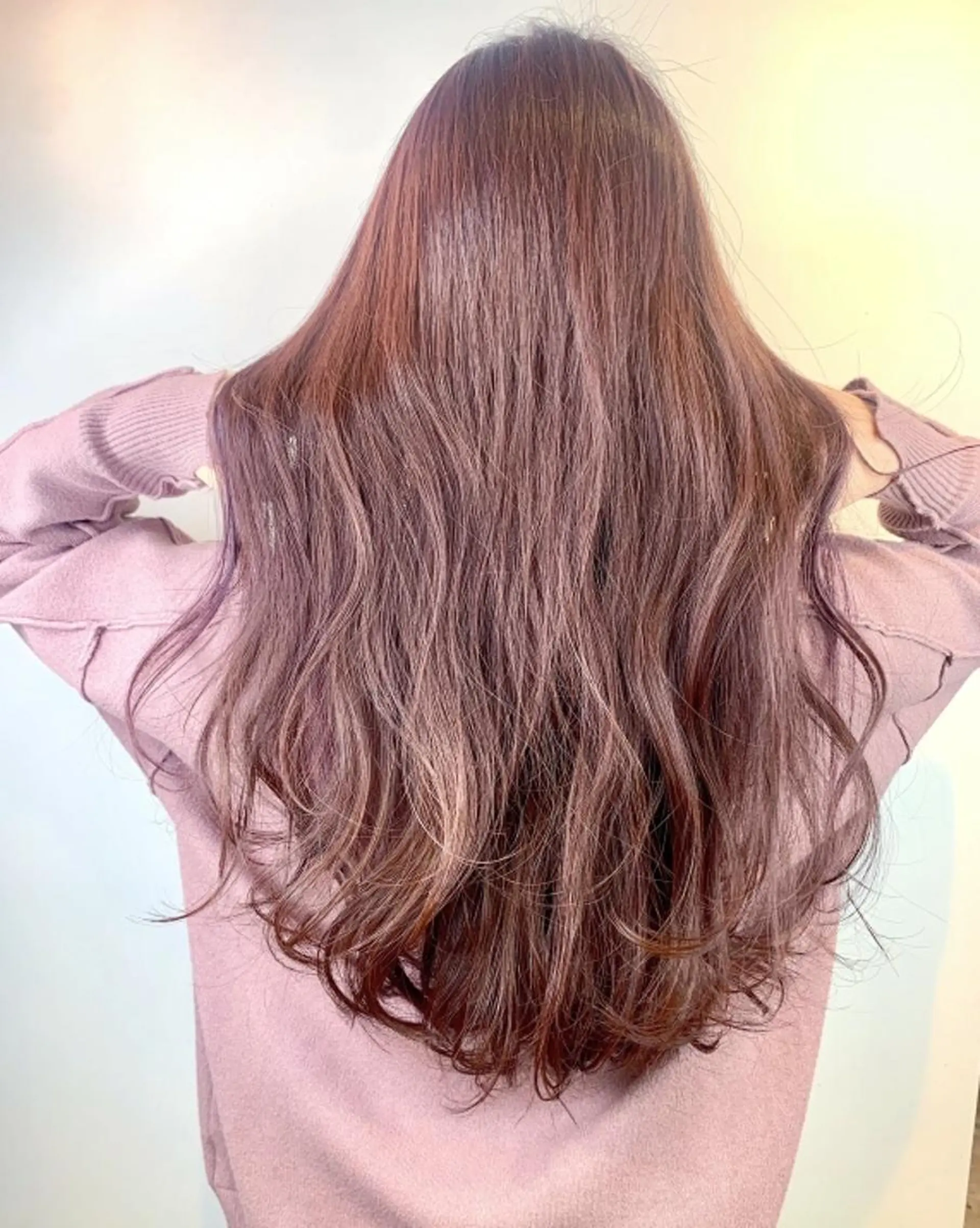 ロング カラー アッシュ アッシュブラウン ベージュカラー 黒髪 ブラウンカラー カット ヘアカラー トリートメント N° aria 三軒茶屋のヘアスタイル