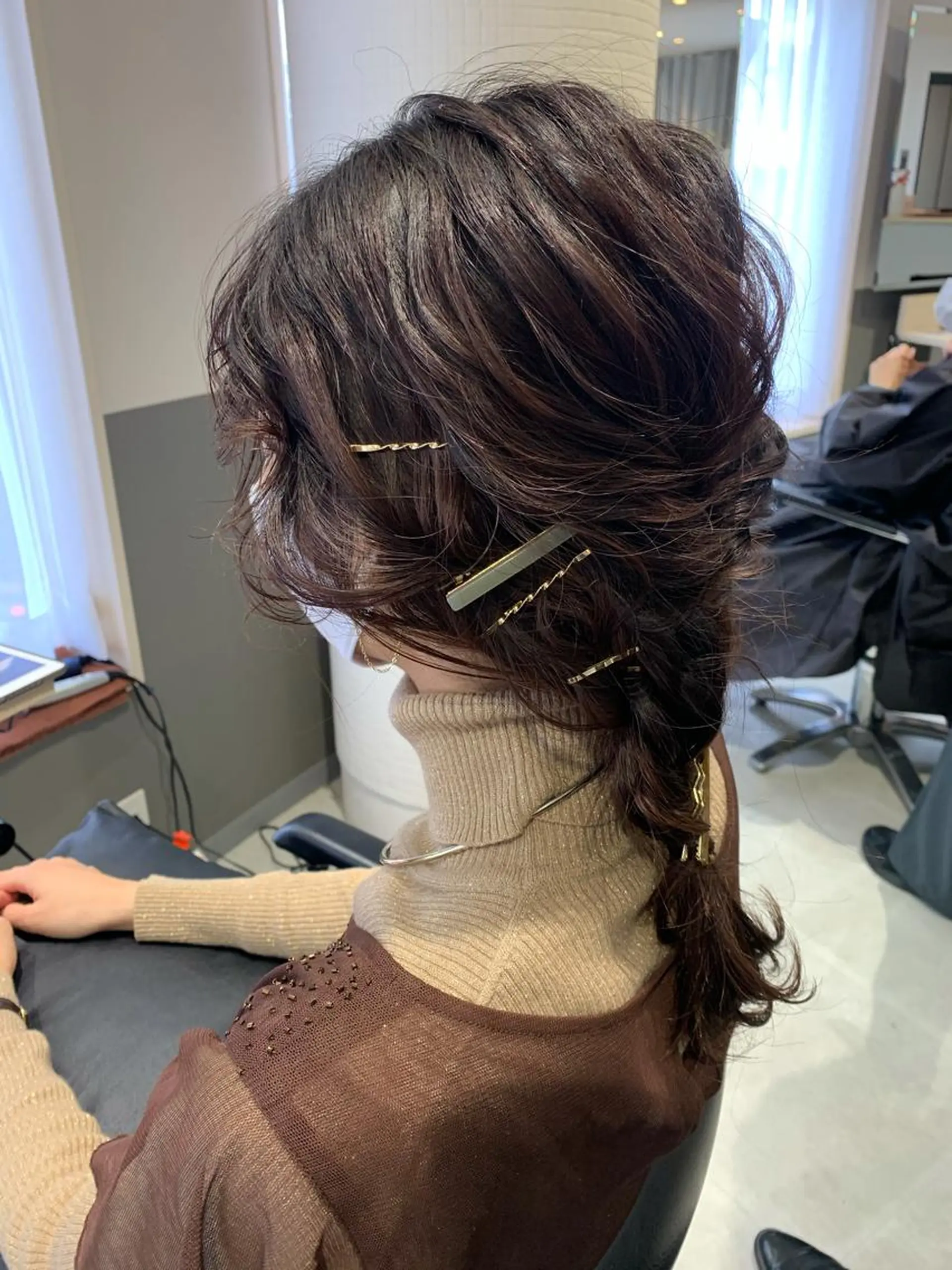ミディアム Eleanor 立川北口のヘアスタイル