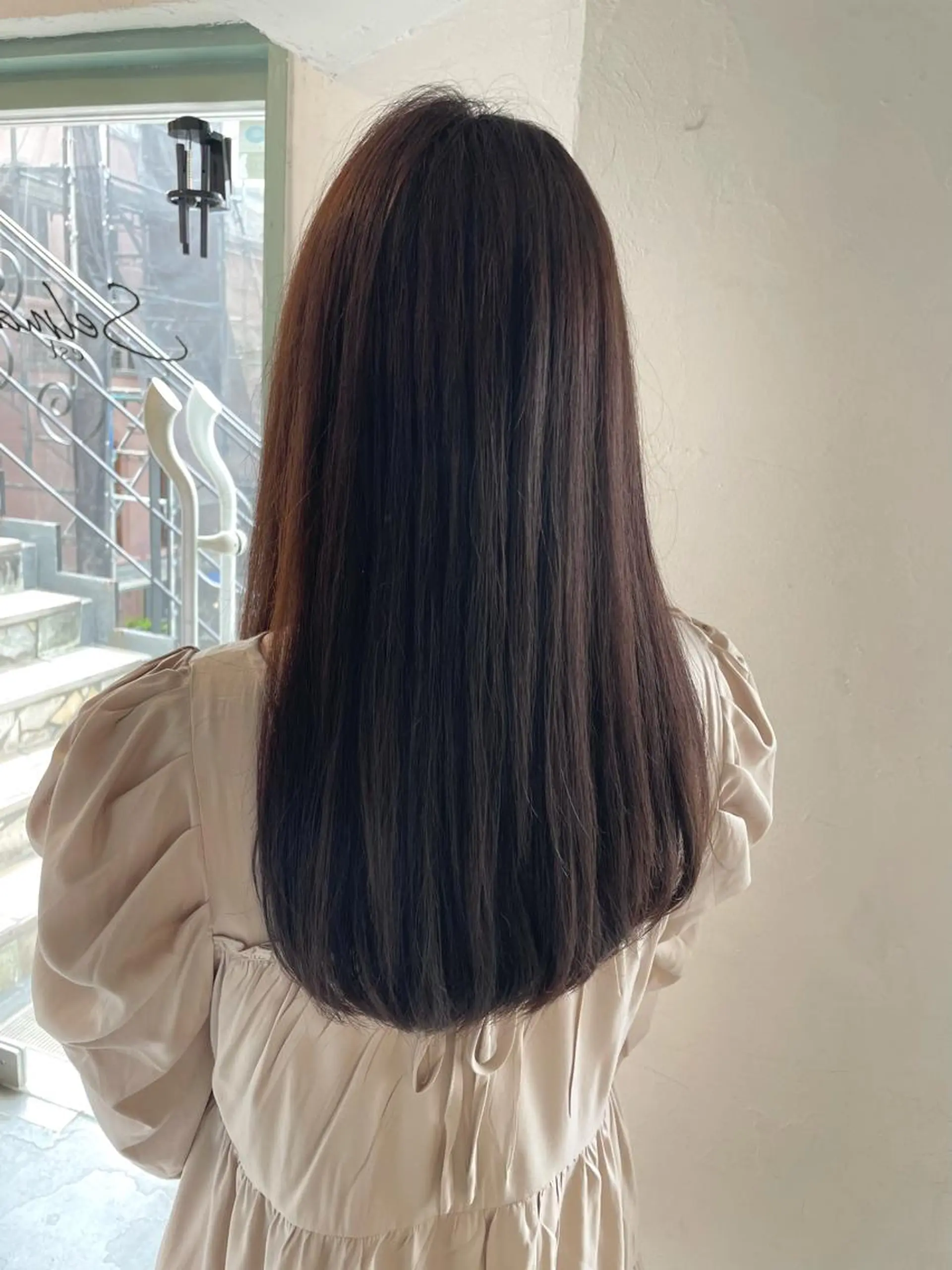 ロング カラー ブラウンカラー ココアブラウン オーガニックカラー カット ヘアカラー トリートメント selma est所属・ショート/韓国ヘア Moto✂︎のヘアスタイル